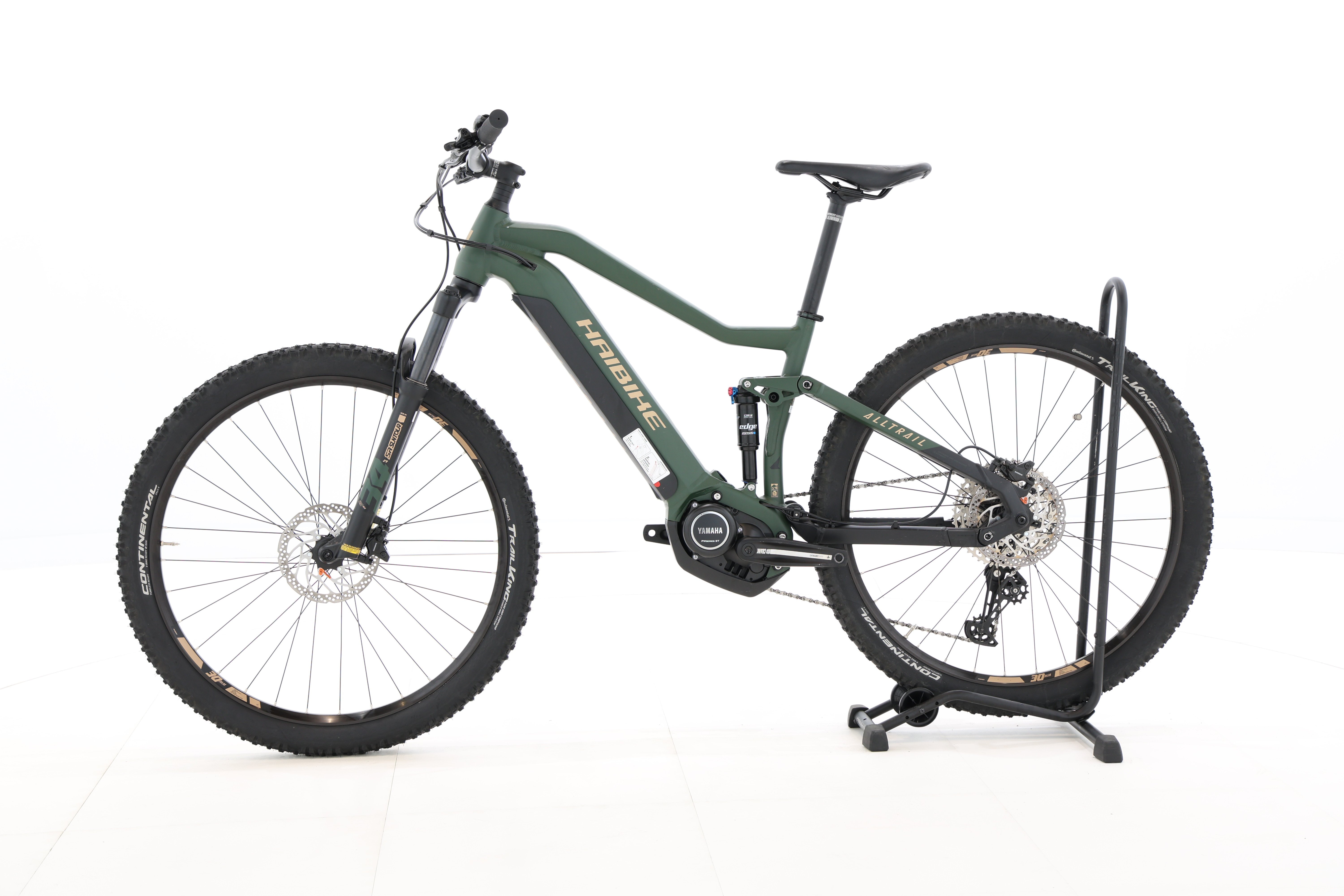 90c36ef8-ce85-4869-b63a-28c385d1ebae