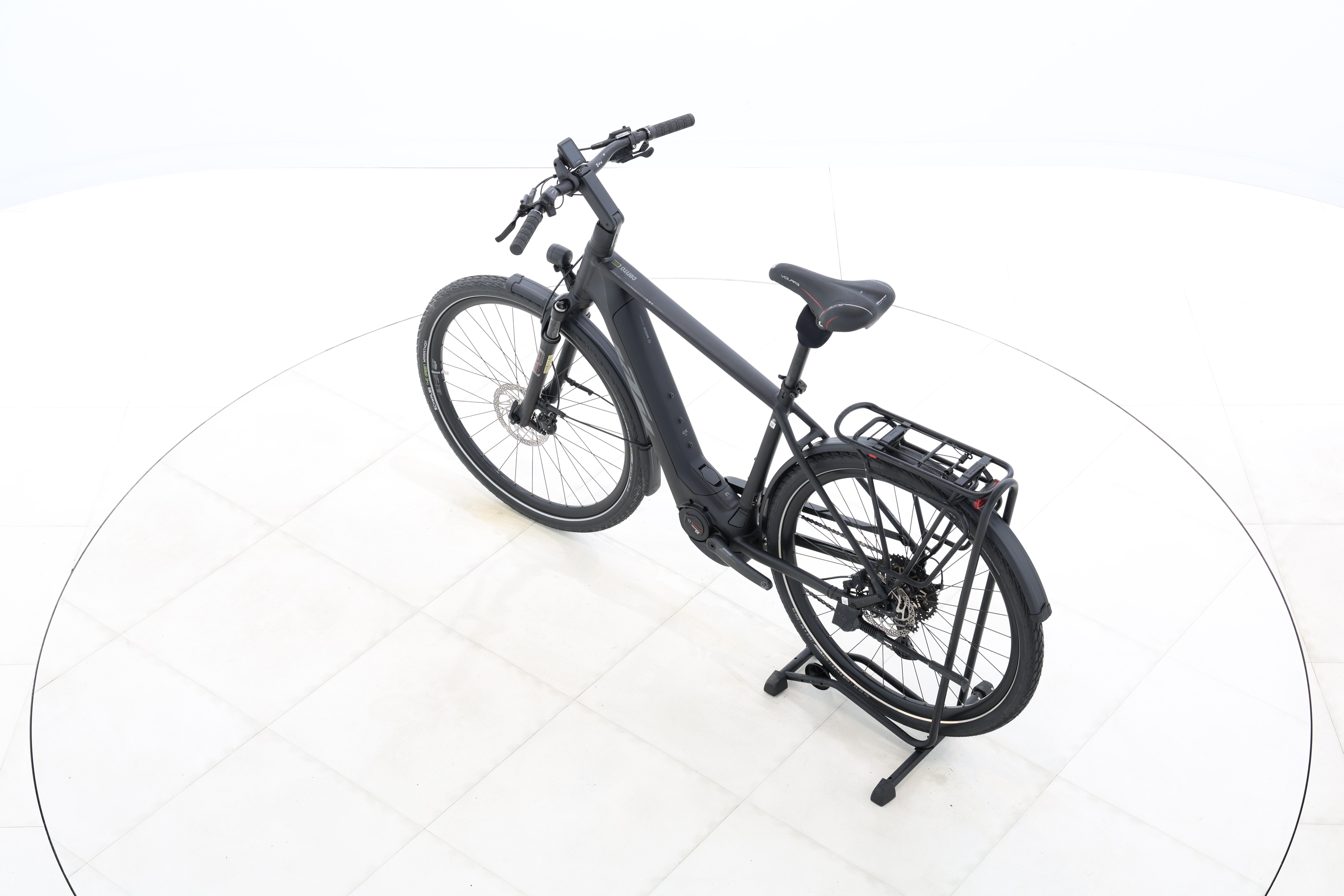 136b250f-6f92-448f-9aab-c634bf30d6ce