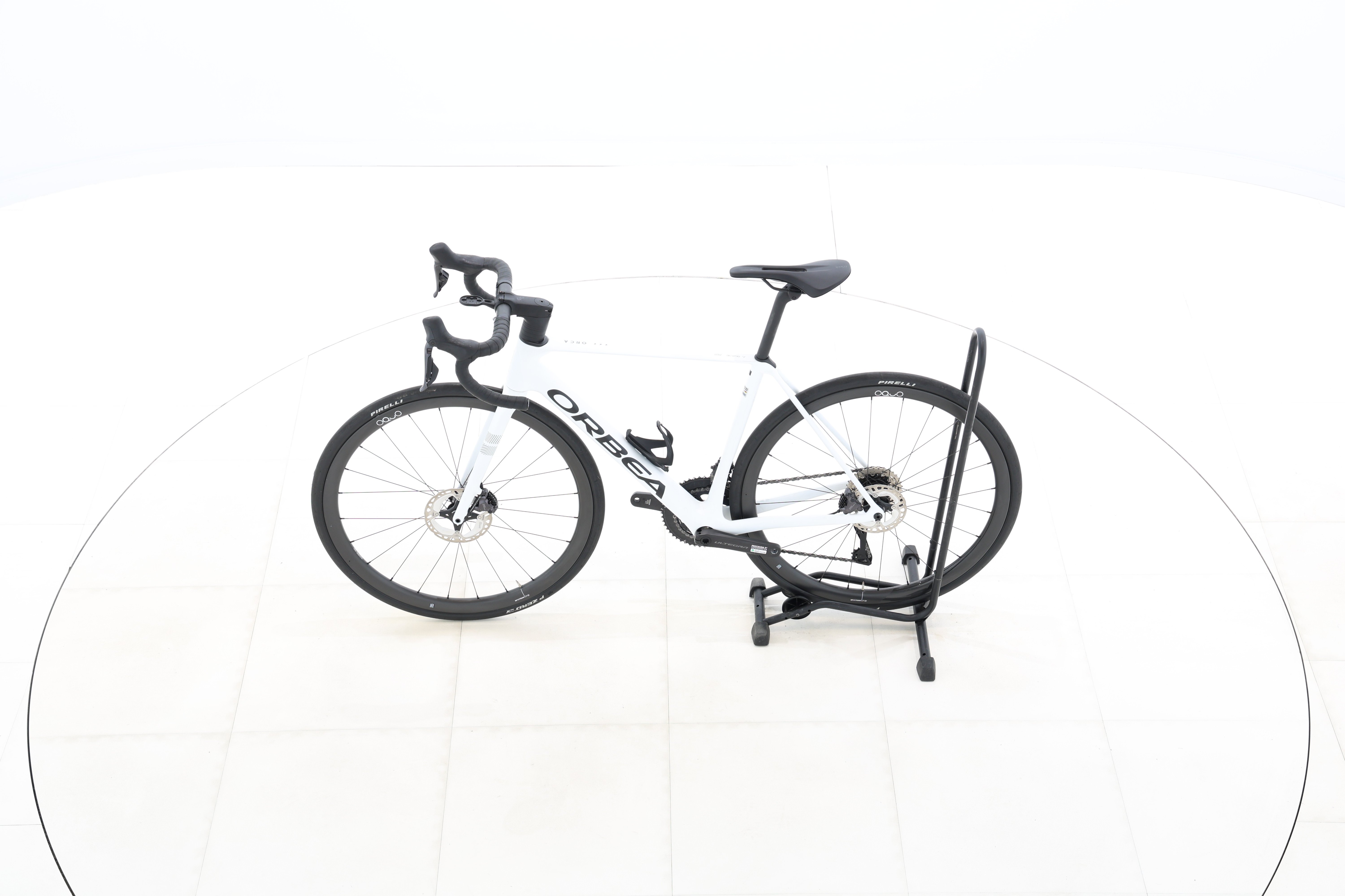 e6d40bcd-e09b-4ef5-b839-11c3dec9bf2d