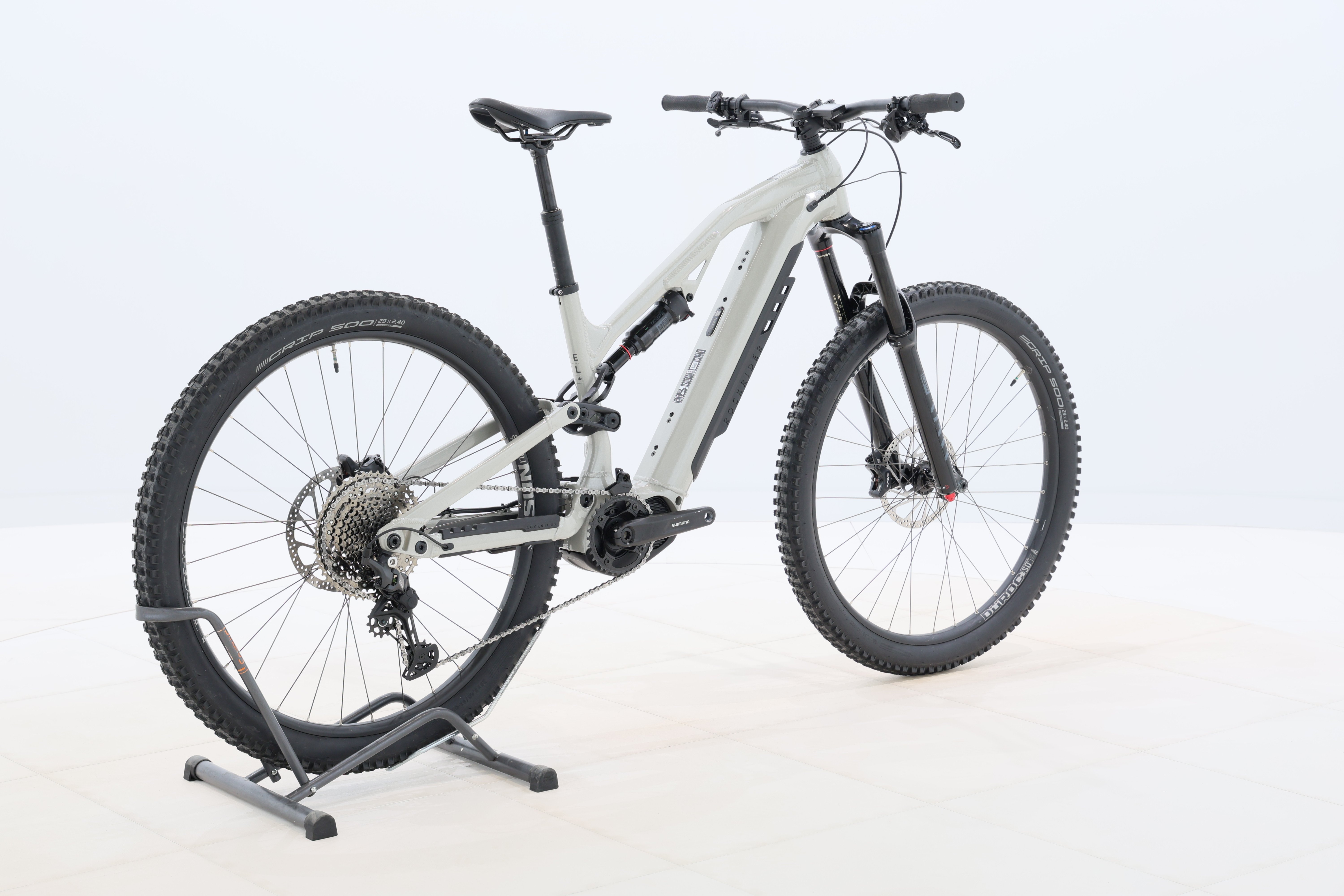 efb1e6e8-c383-4f5e-8108-0ee729abccdb