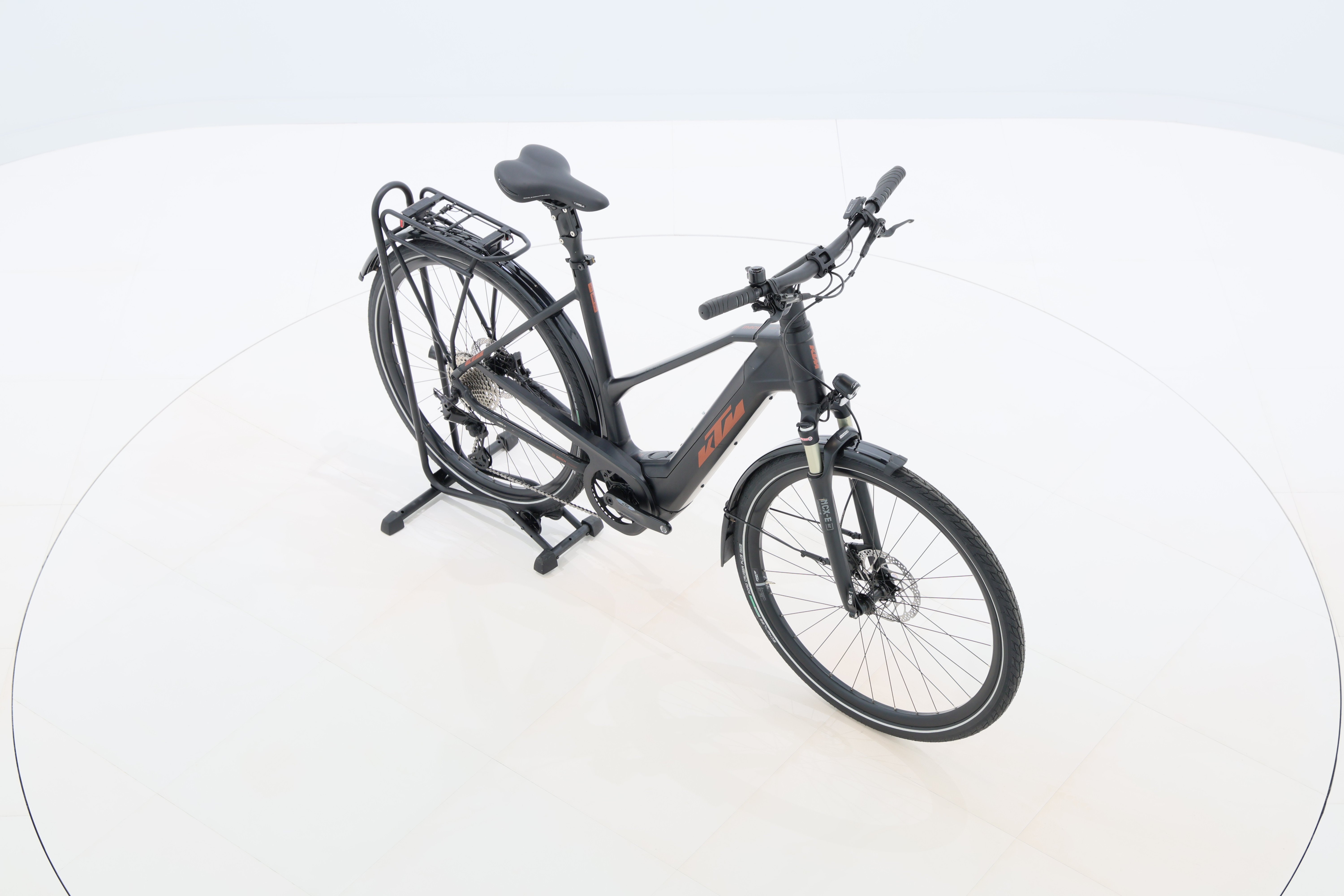 d8fcfc83-4017-4f85-abf2-eb0a5b8a003a