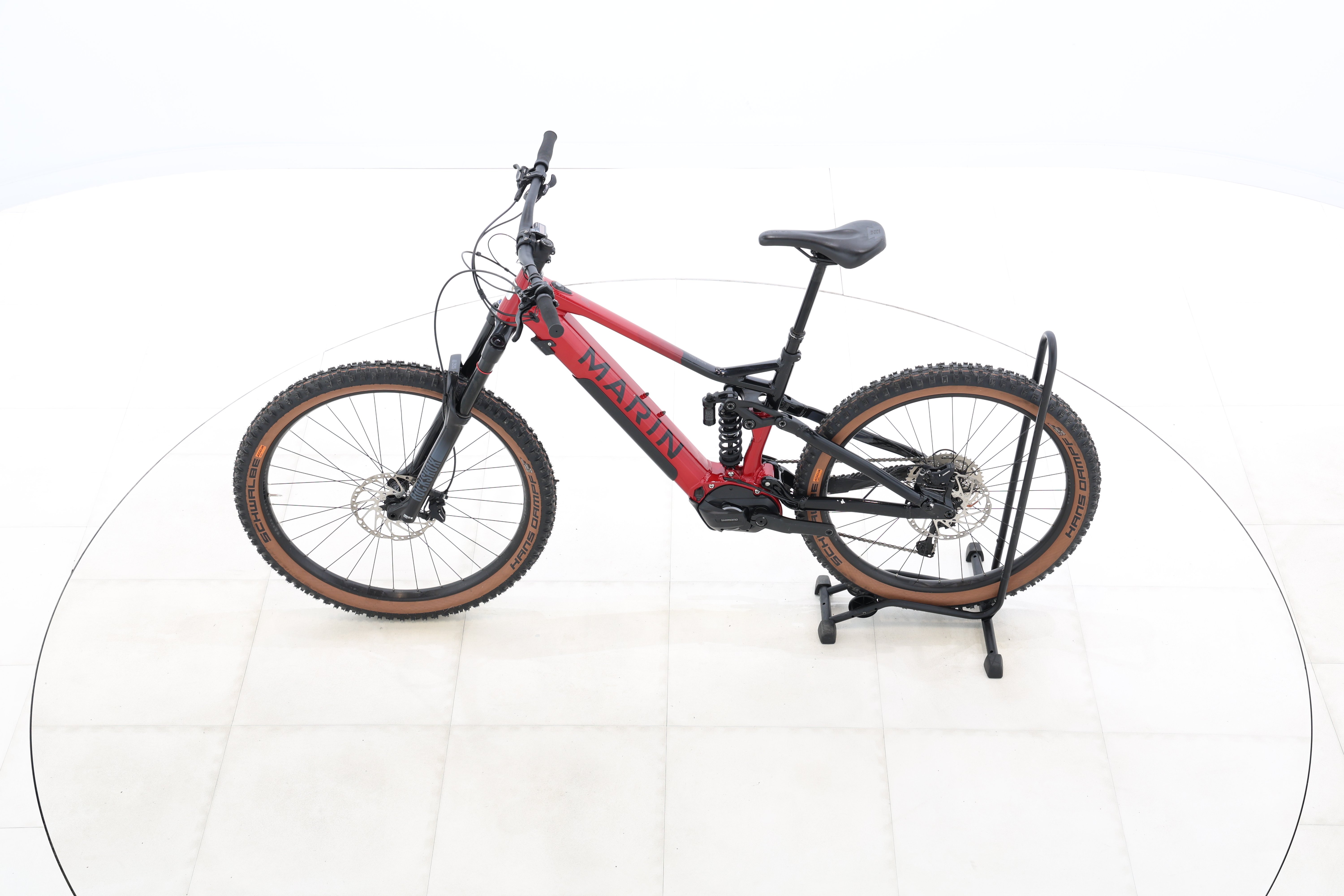 8253412d-1830-4c0d-9a1b-d3b285086111