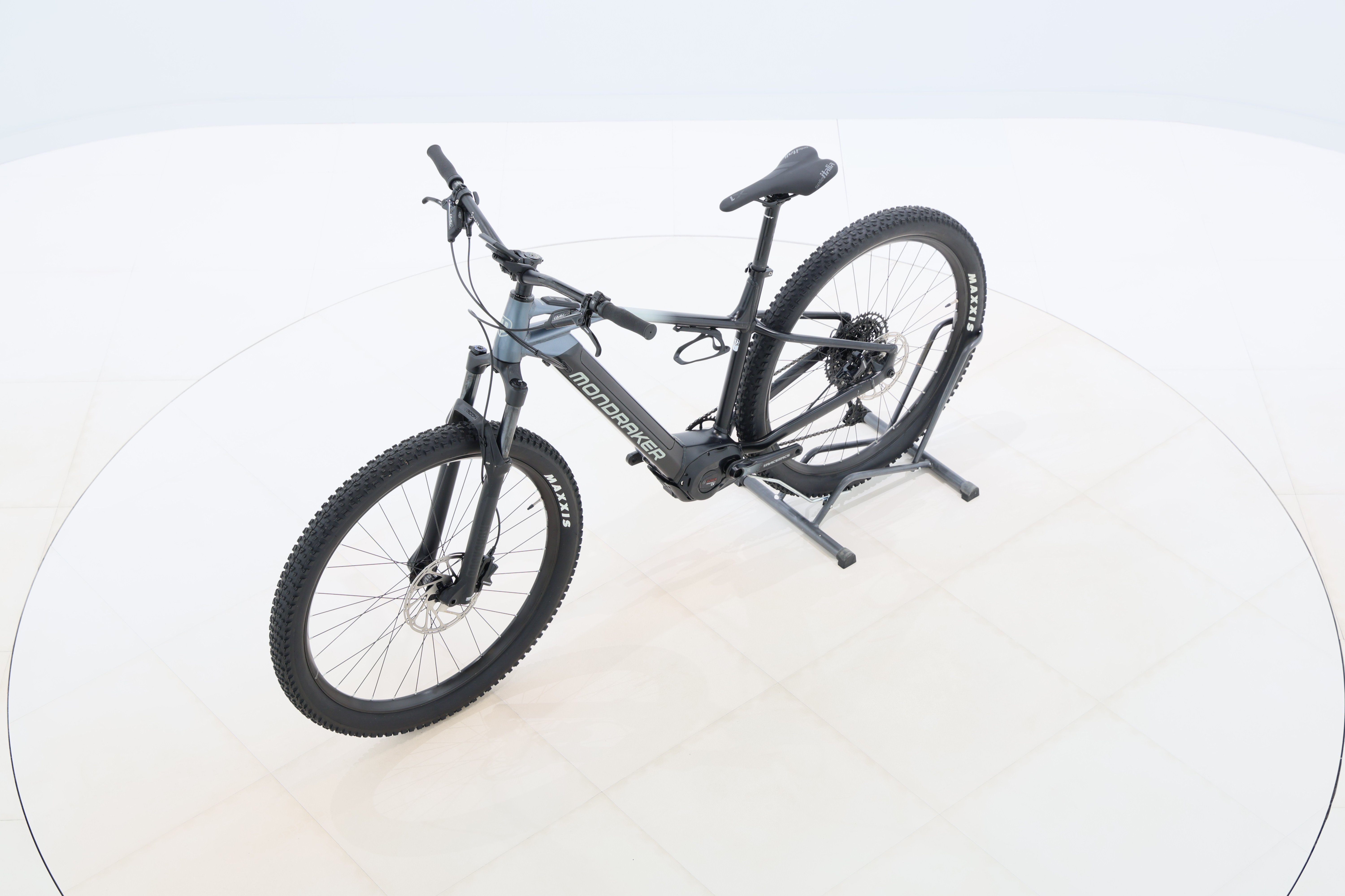 e5c08634-24a0-45ed-a889-6bb656509ac9