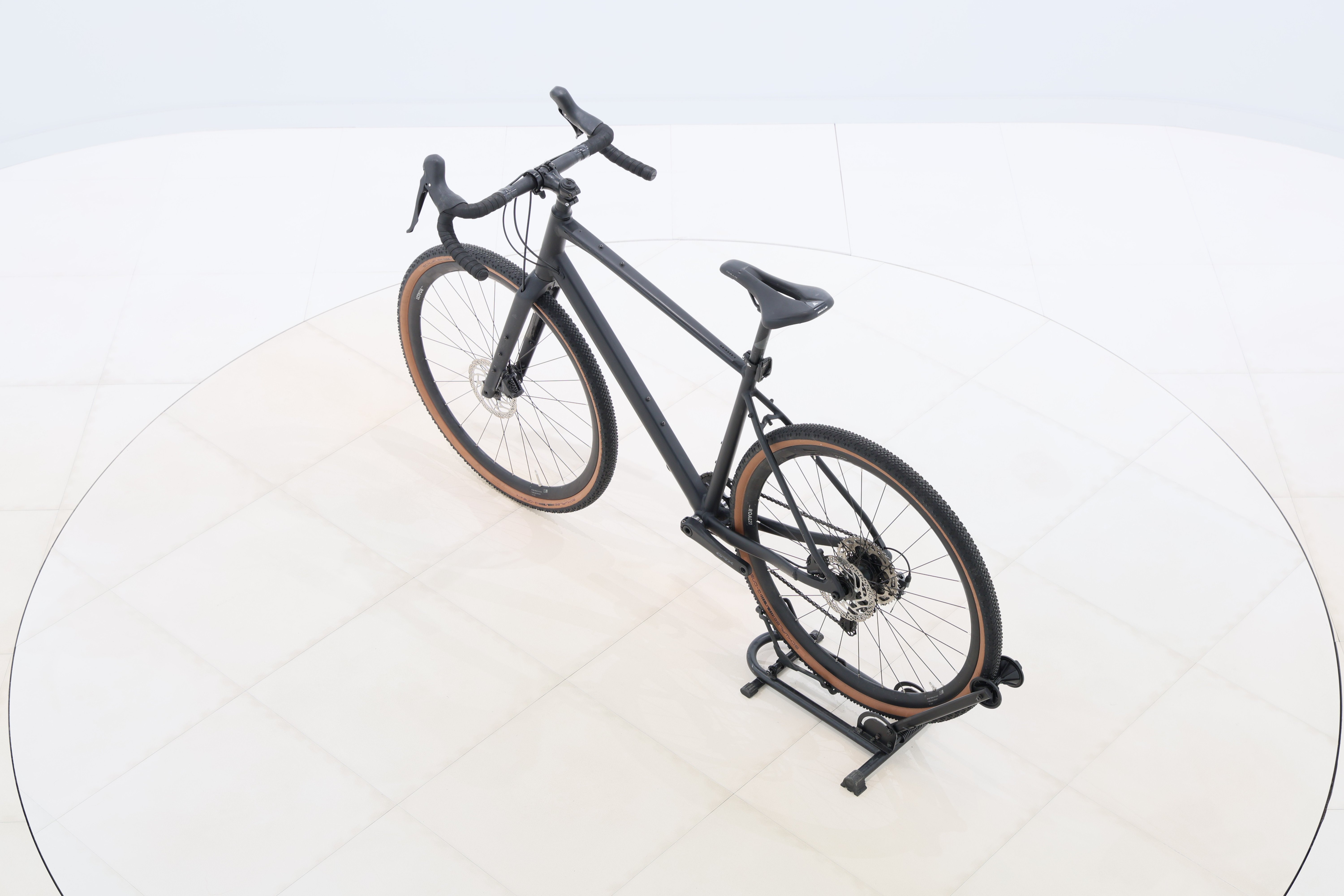 fe5121e3-481e-42b7-9bb2-539fe76eb403