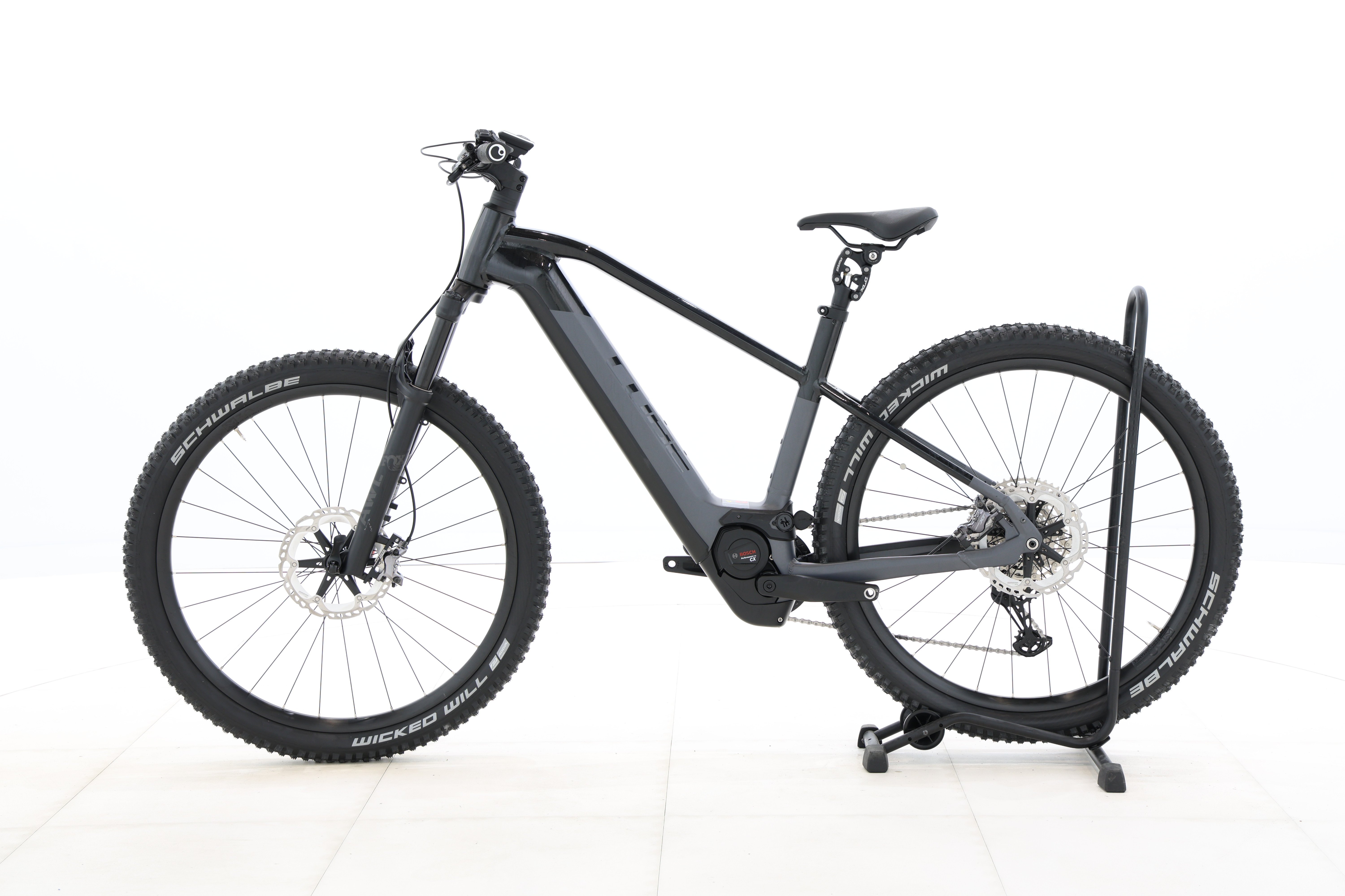 f8a1e64c-6a27-43fc-87af-be2ba2ebcb52