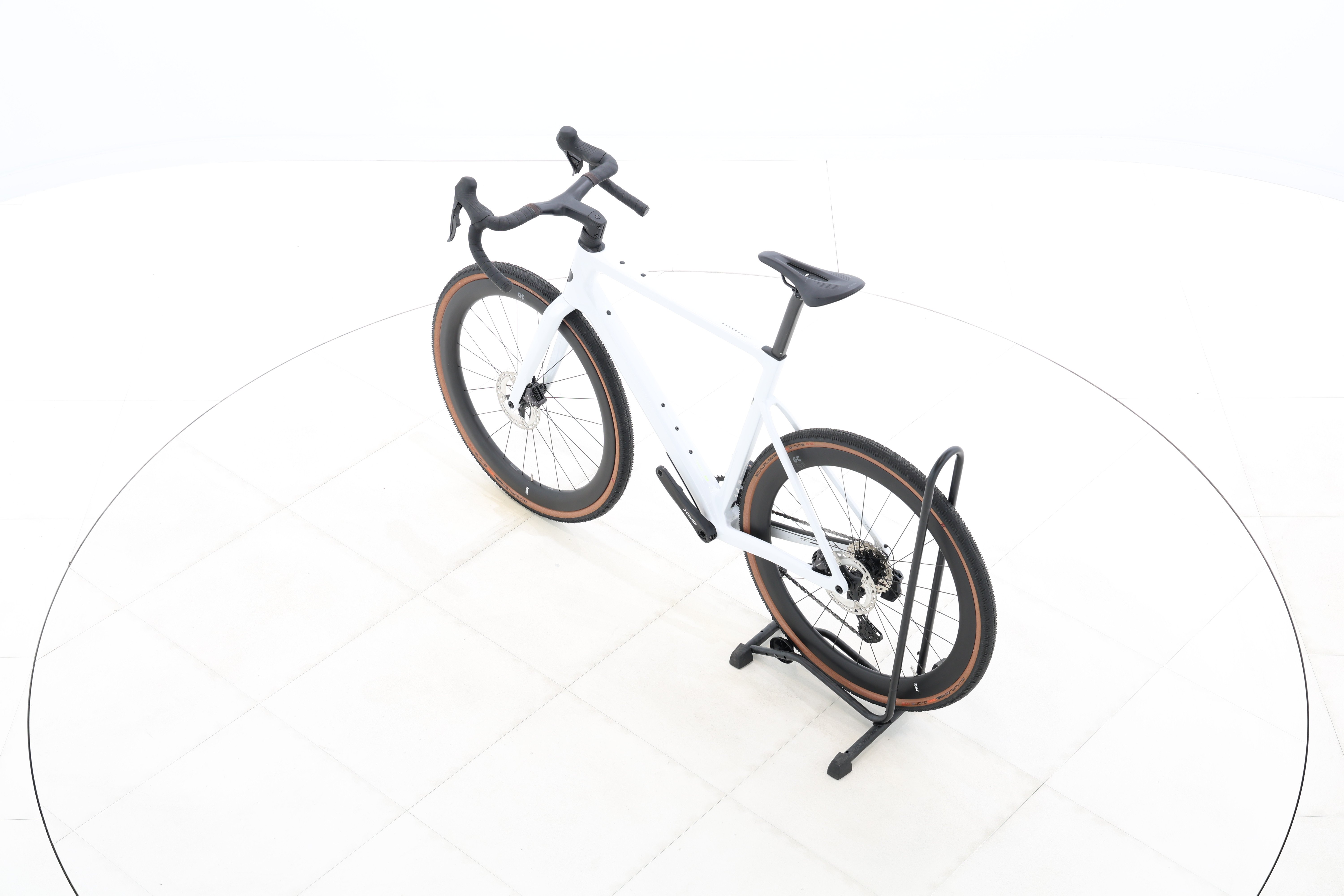 2006e78b-c389-433a-877f-0130479ec9fa