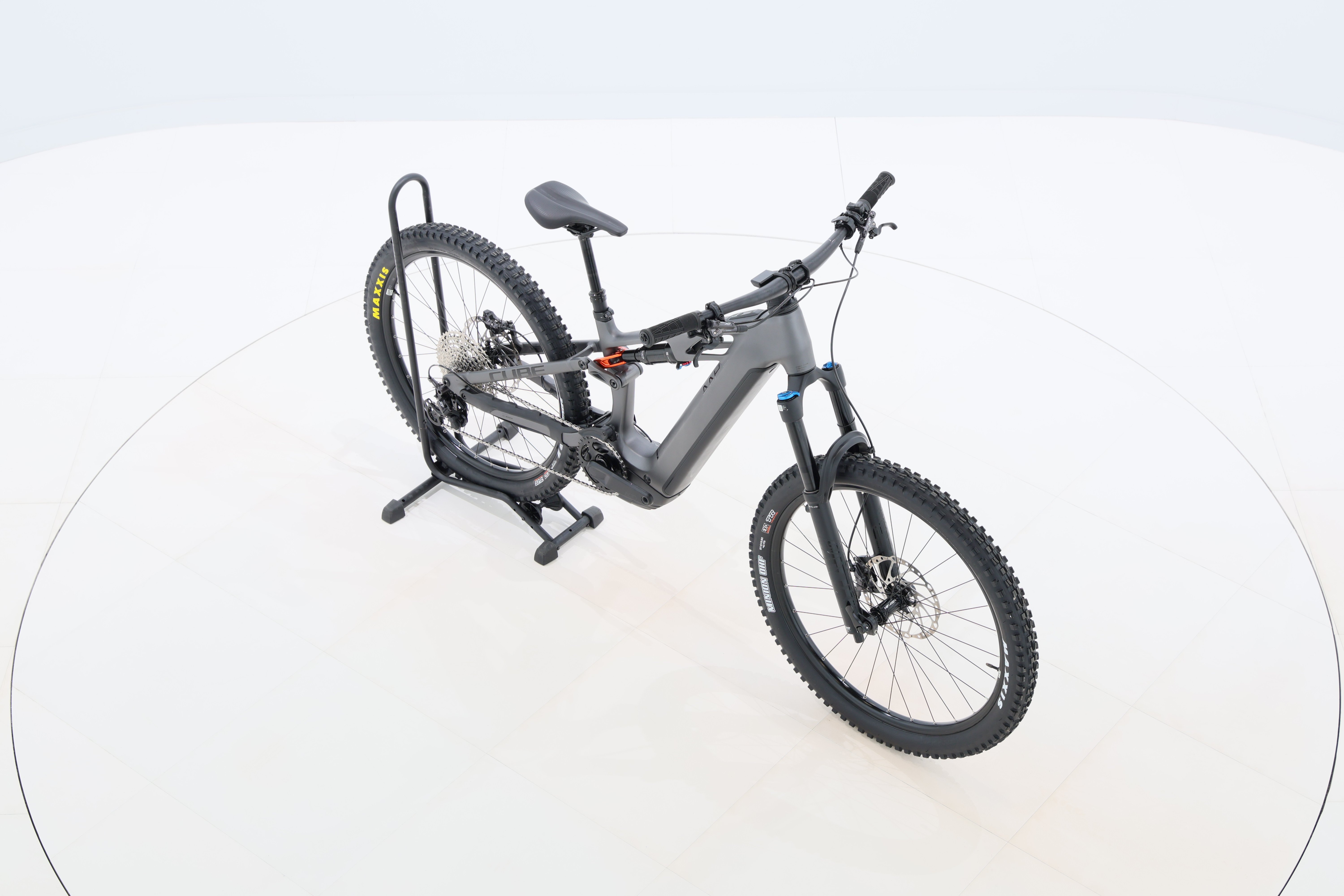 c5d1fa2b-db0b-49f8-afcd-fba8e88d1ce6