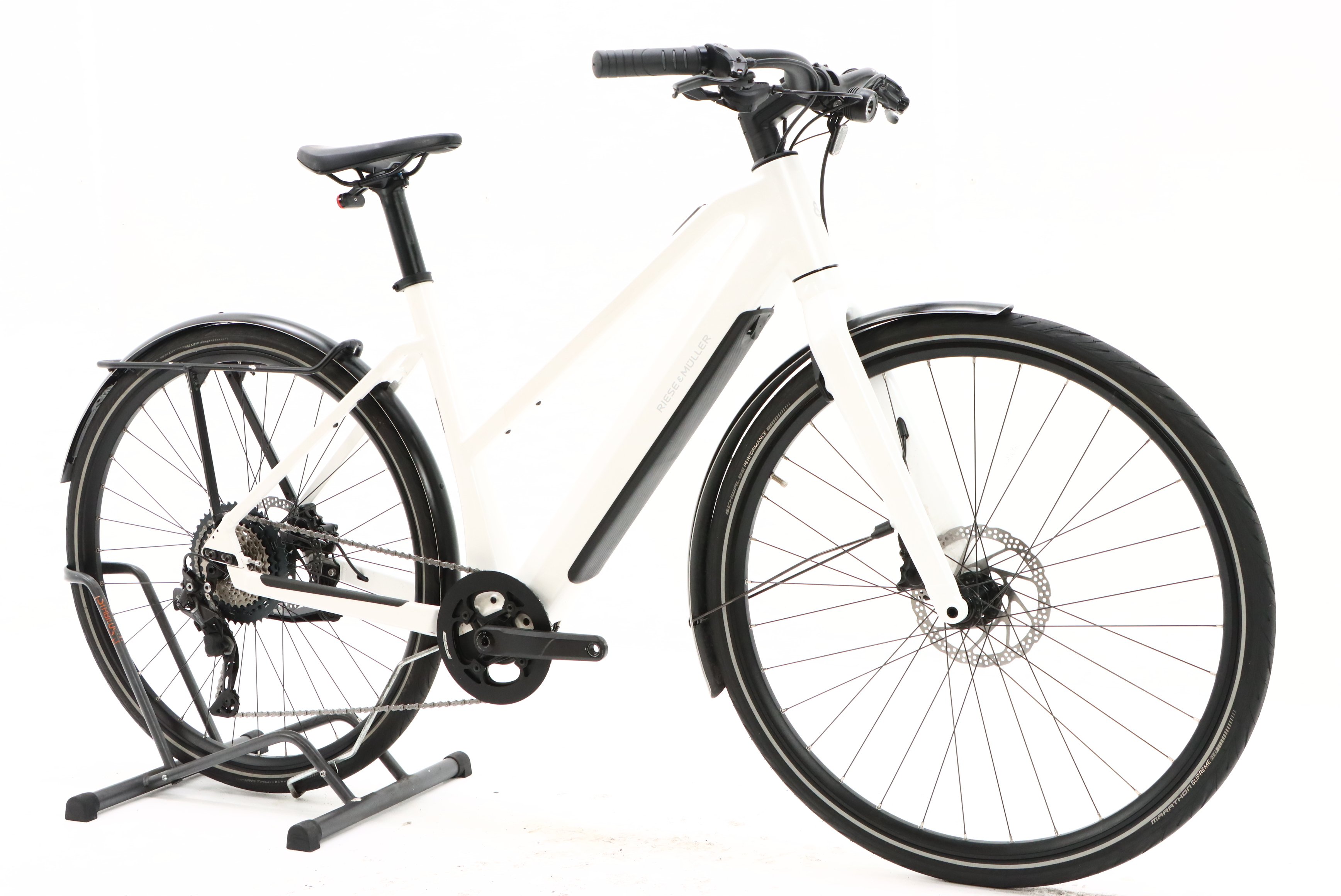 98660a65-613d-4732-bc10-18902ac79f50