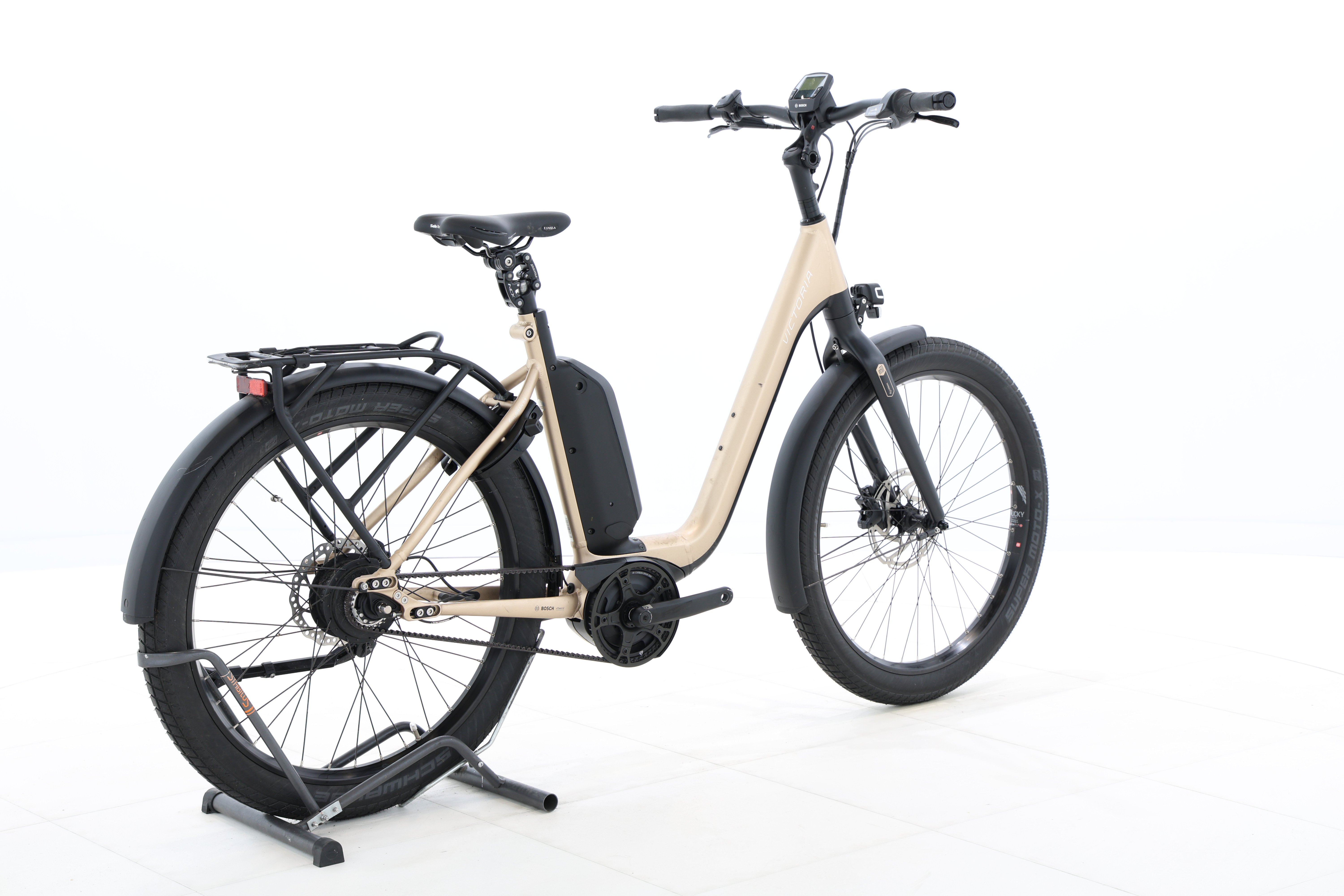 d92060f4-af32-4dfc-a5af-253325f3a2d1