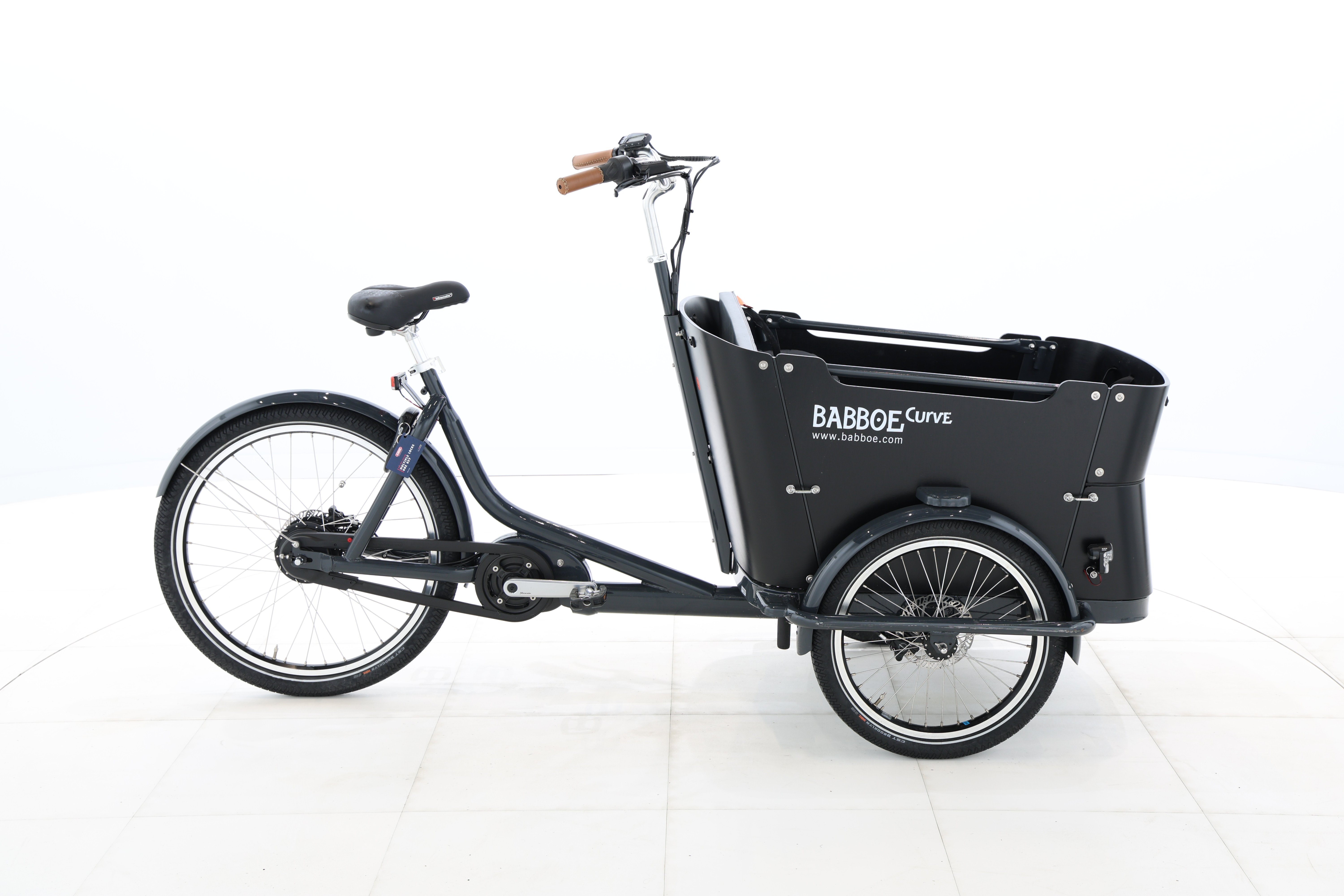 8ba16152-3525-4880-bbba-68c0a6f1b675