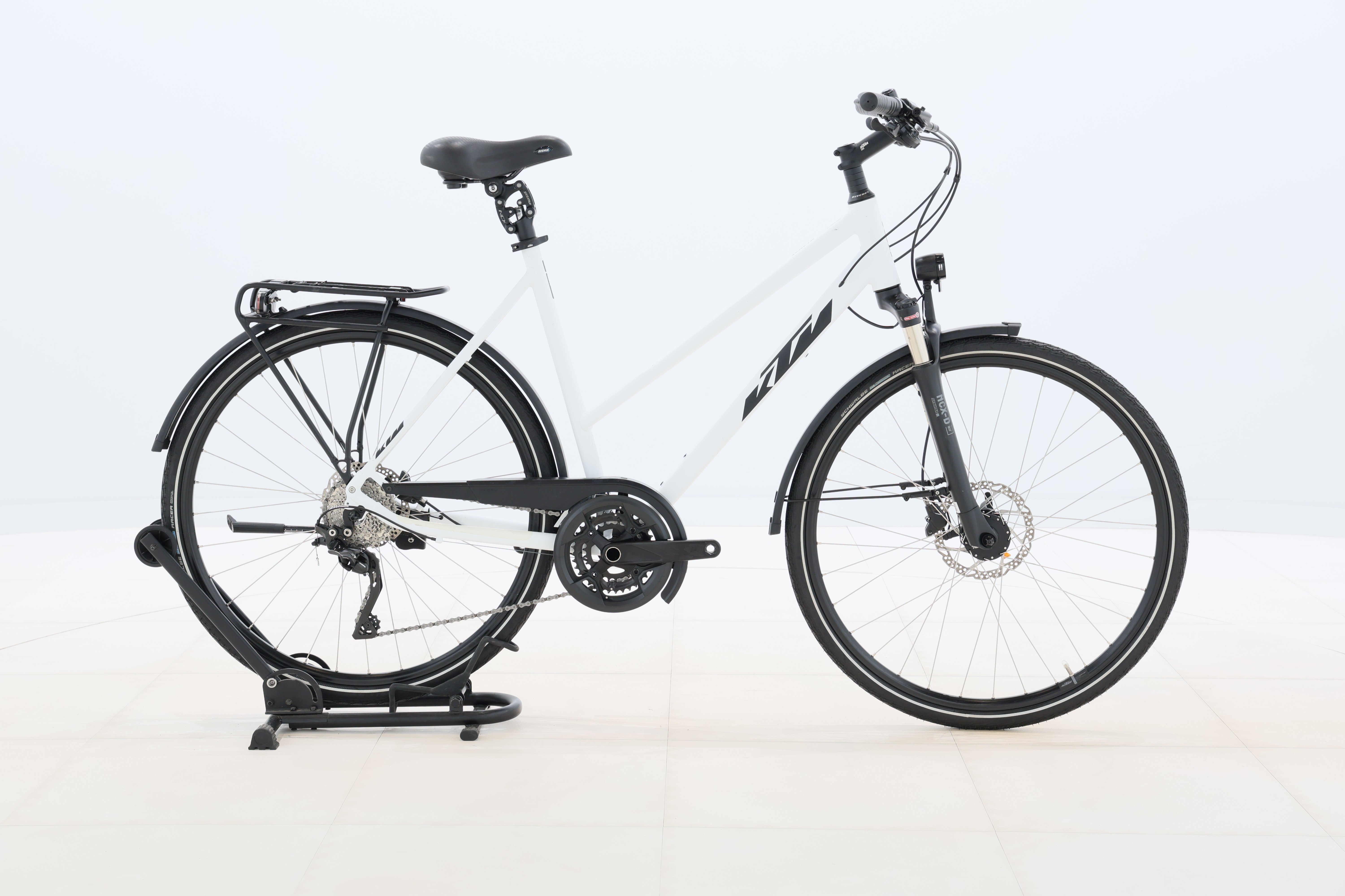 8775abf4-0ddf-402e-ada5-8426d76264d5