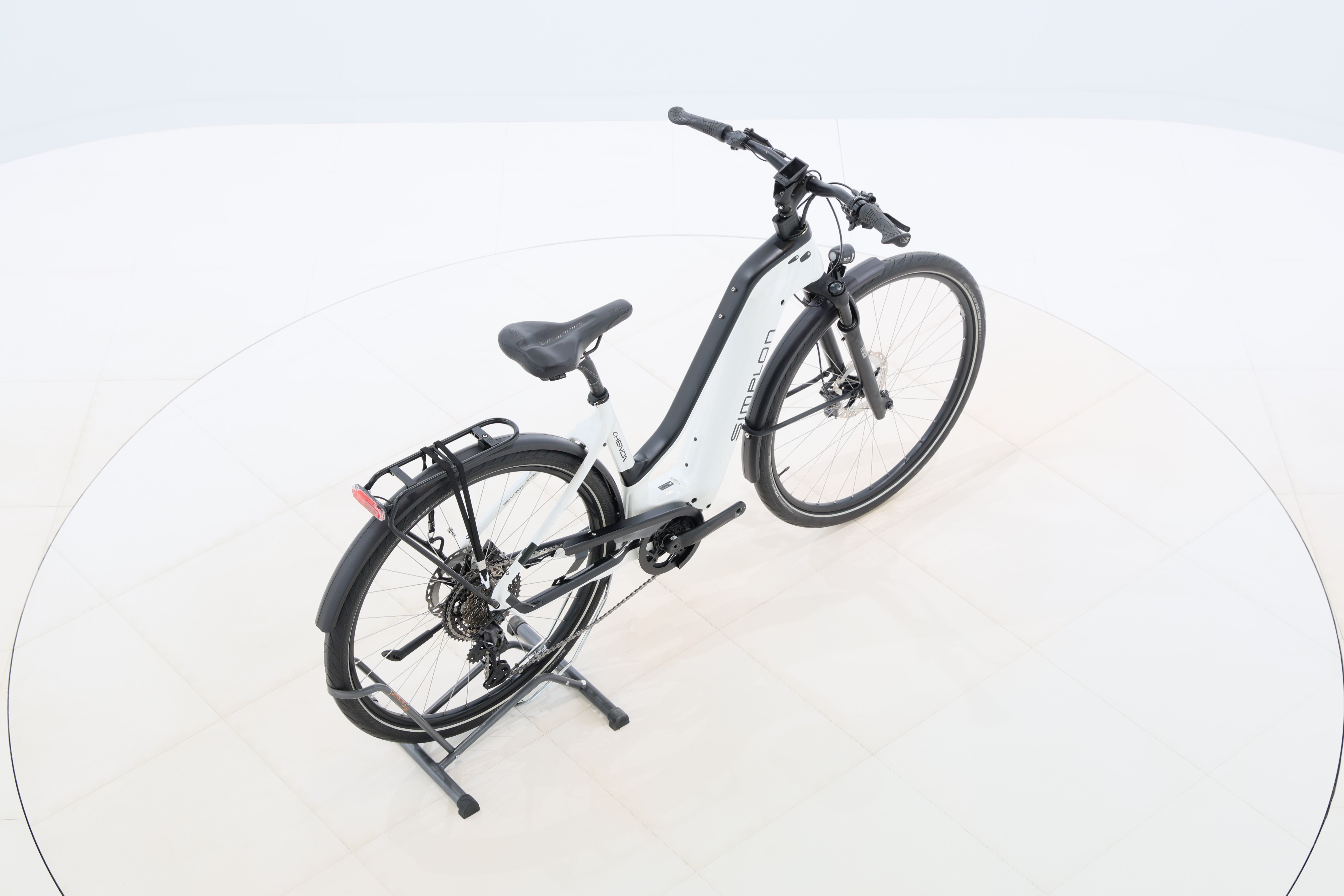 9dcbb986-4b11-47be-999d-1654d5c48bee