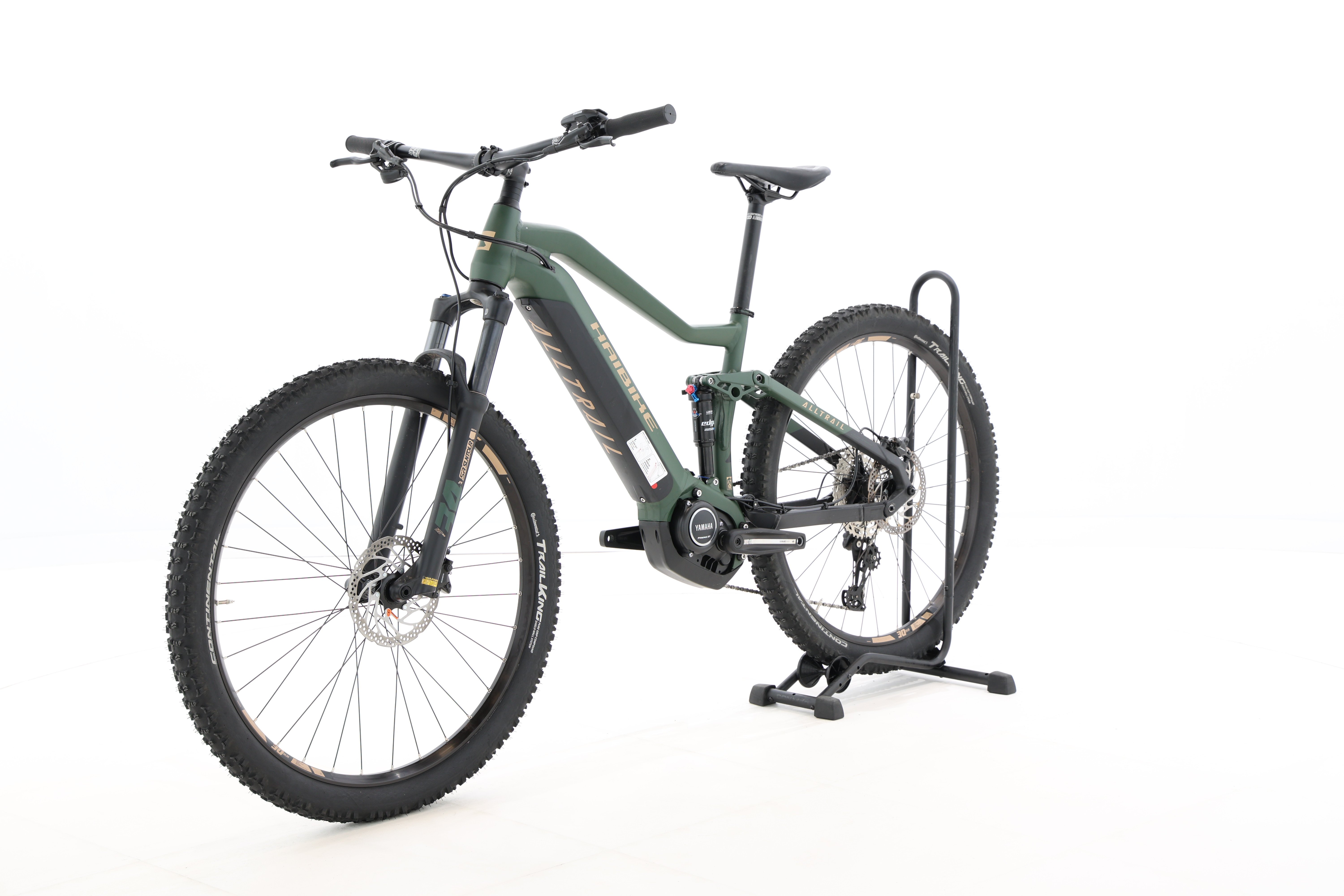 90c36ef8-ce85-4869-b63a-28c385d1ebae