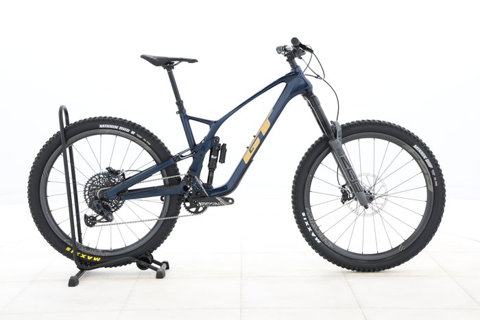 Gt Force Carbon Pro LE 2022