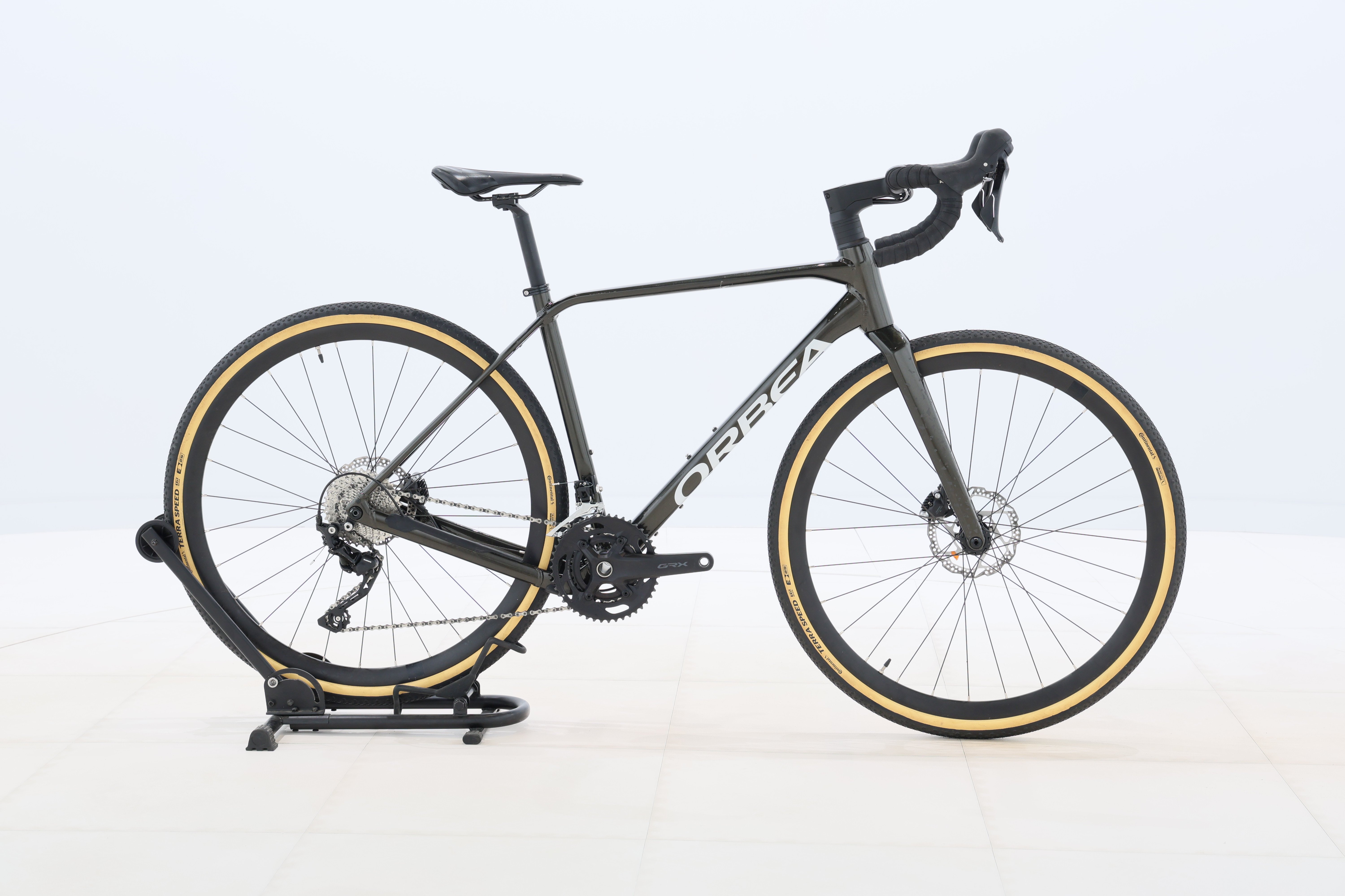 12b278f2-44f7-448c-a87d-737e19f70606