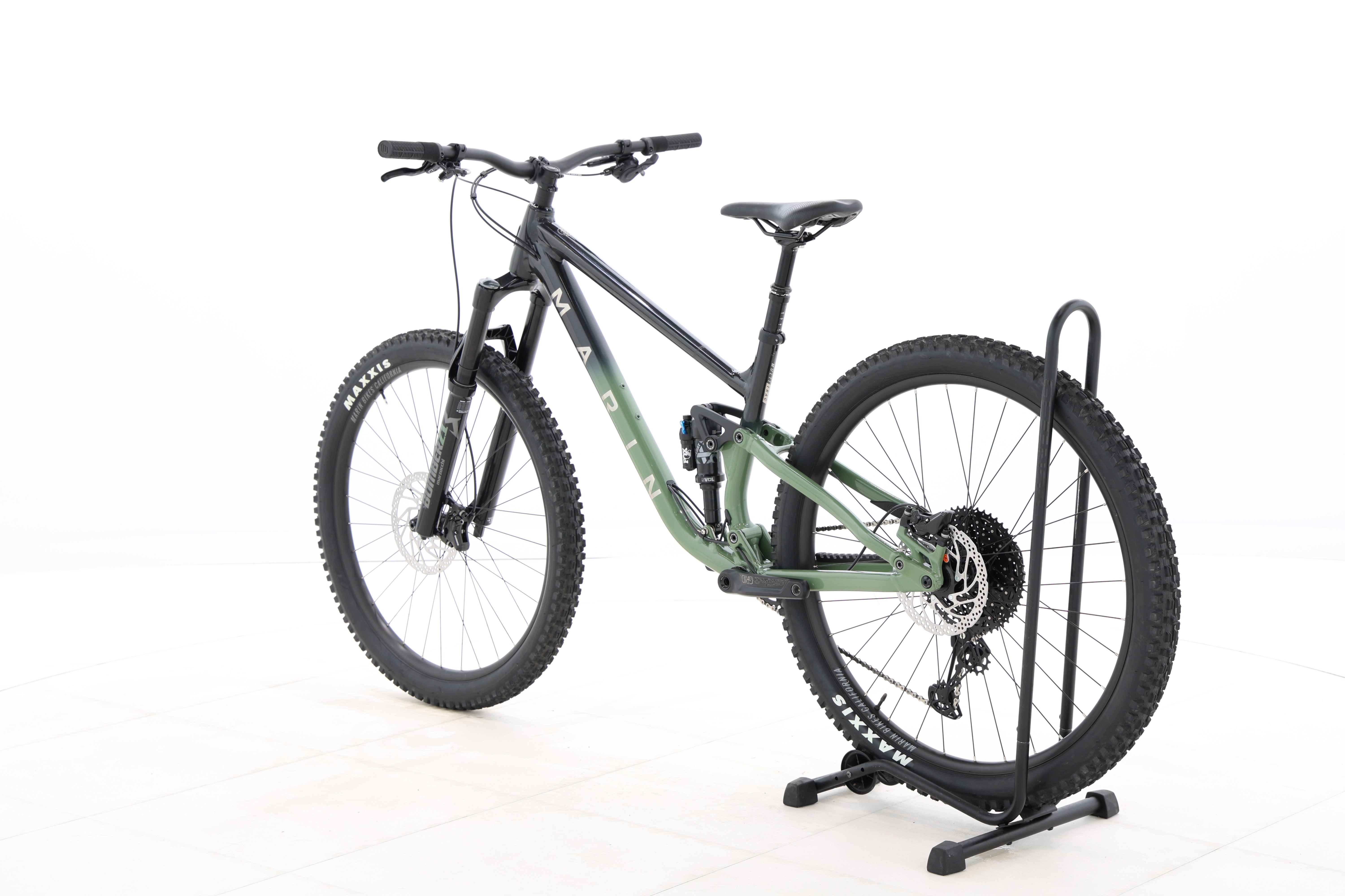 0ab34dcf-08f0-438d-95cc-183979cc1b30