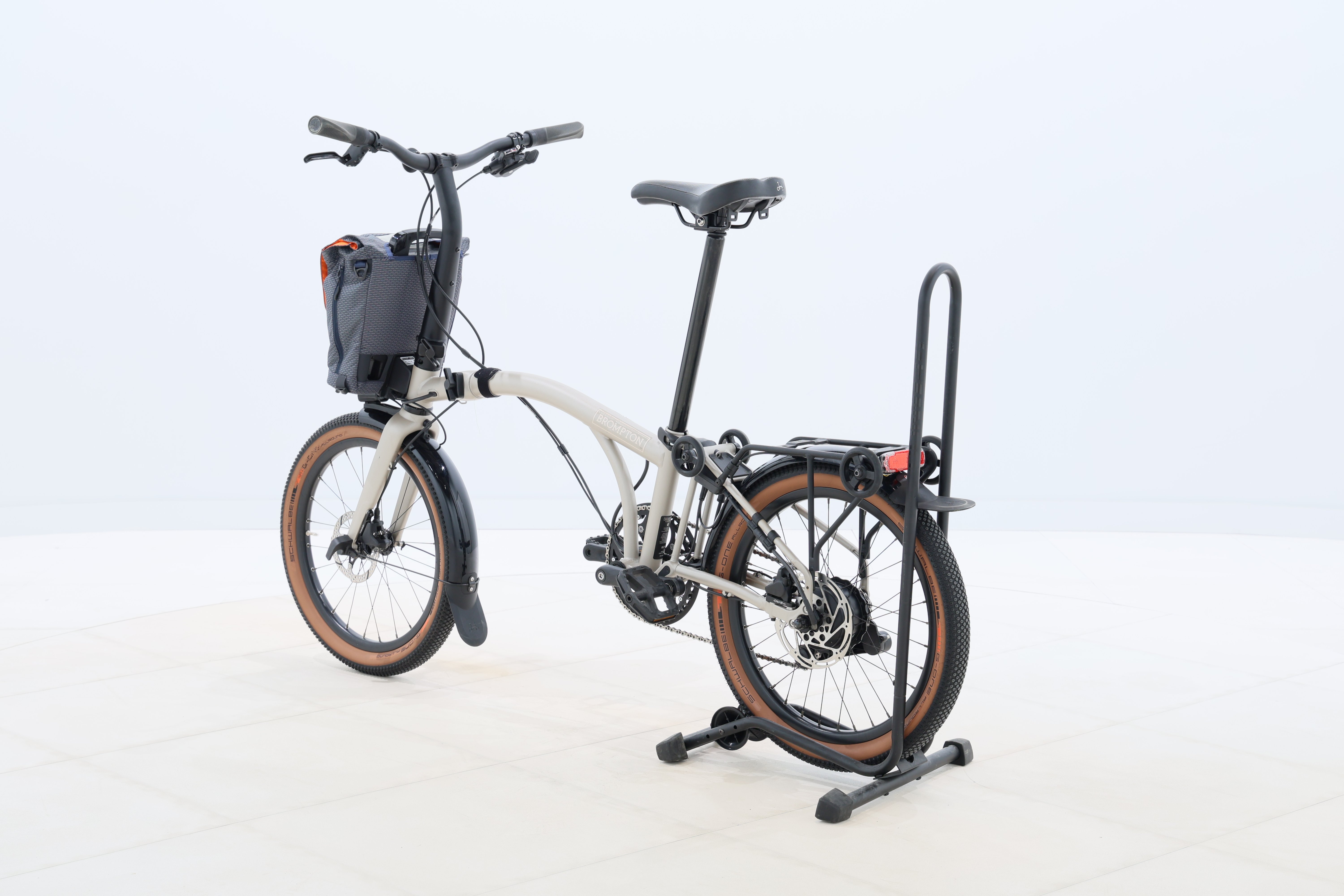 58ff5330-b3c8-4ad2-bdba-431f0cd40778