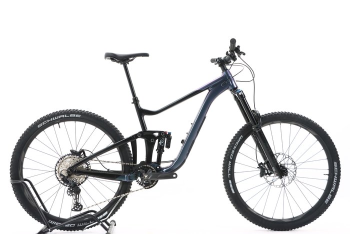 Giant REIGN 1 2024