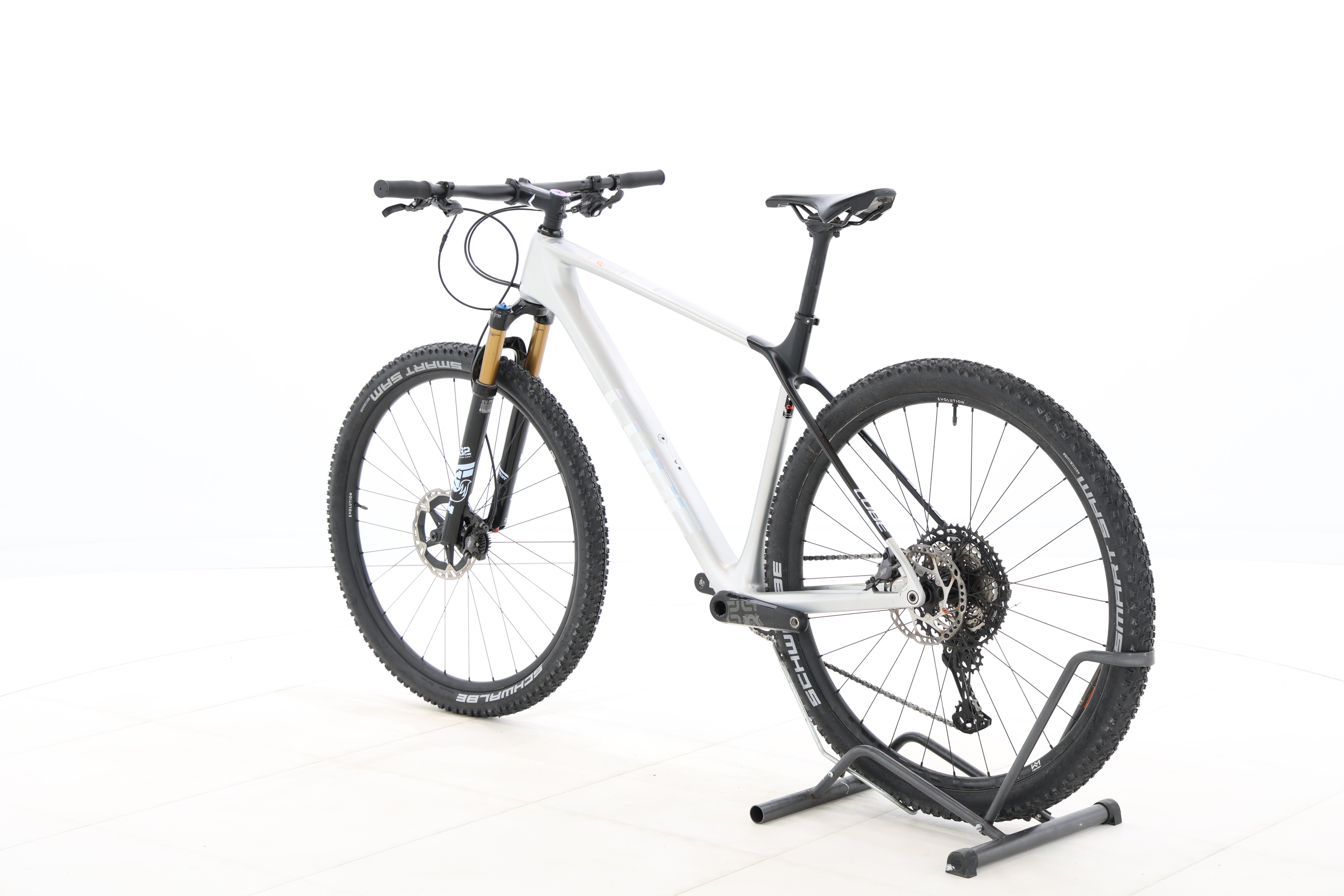 accb8be3-ee0f-4aca-982d-95d4af5bb824