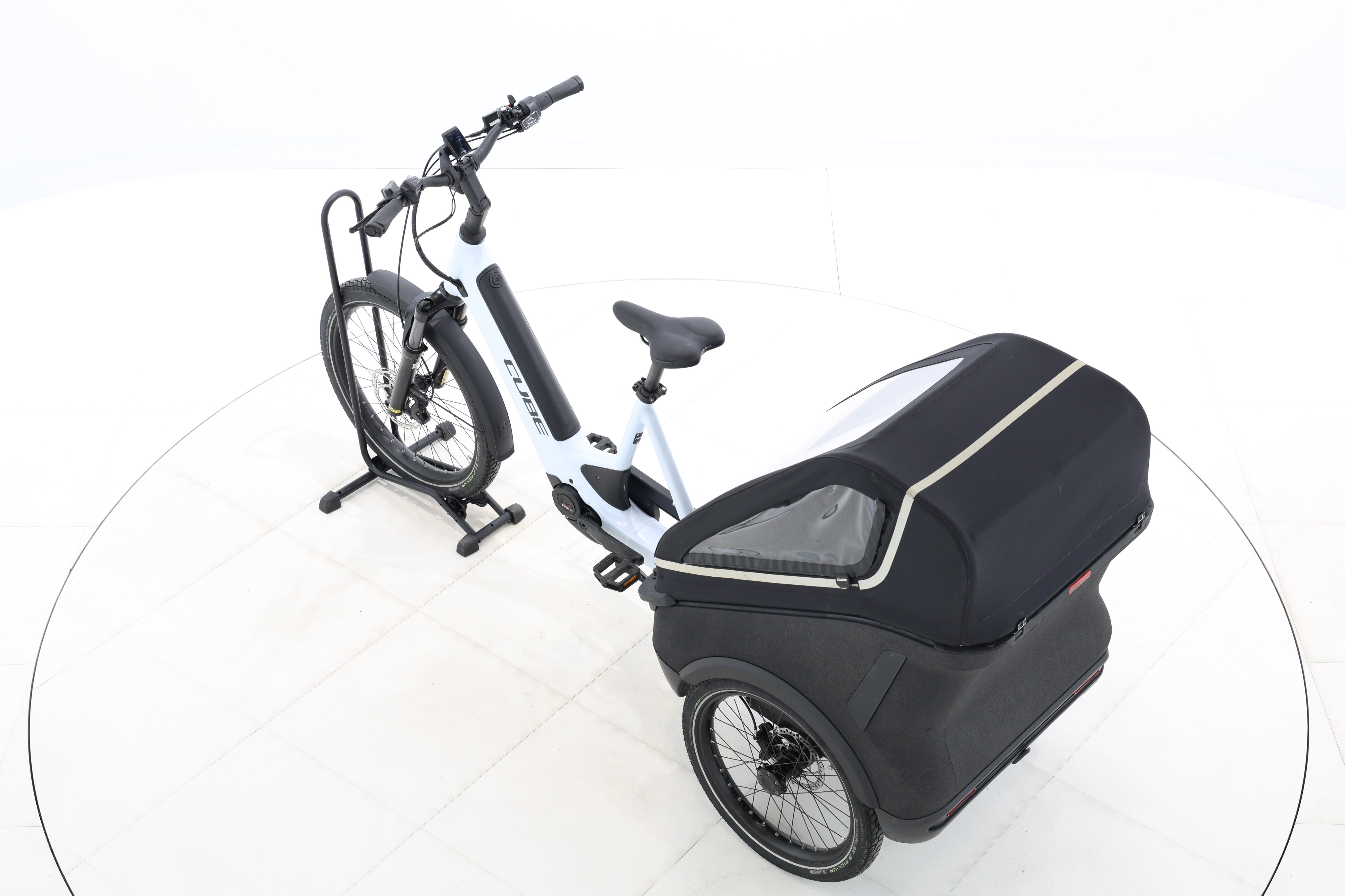 6fb7751f-82d4-470a-a0d8-8eb272616049