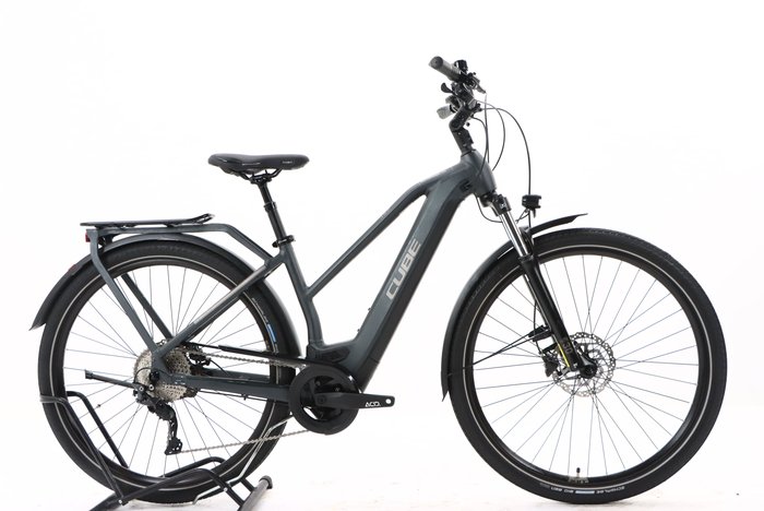 Cube KATHMANDU HYBRID ONE 625 2022
