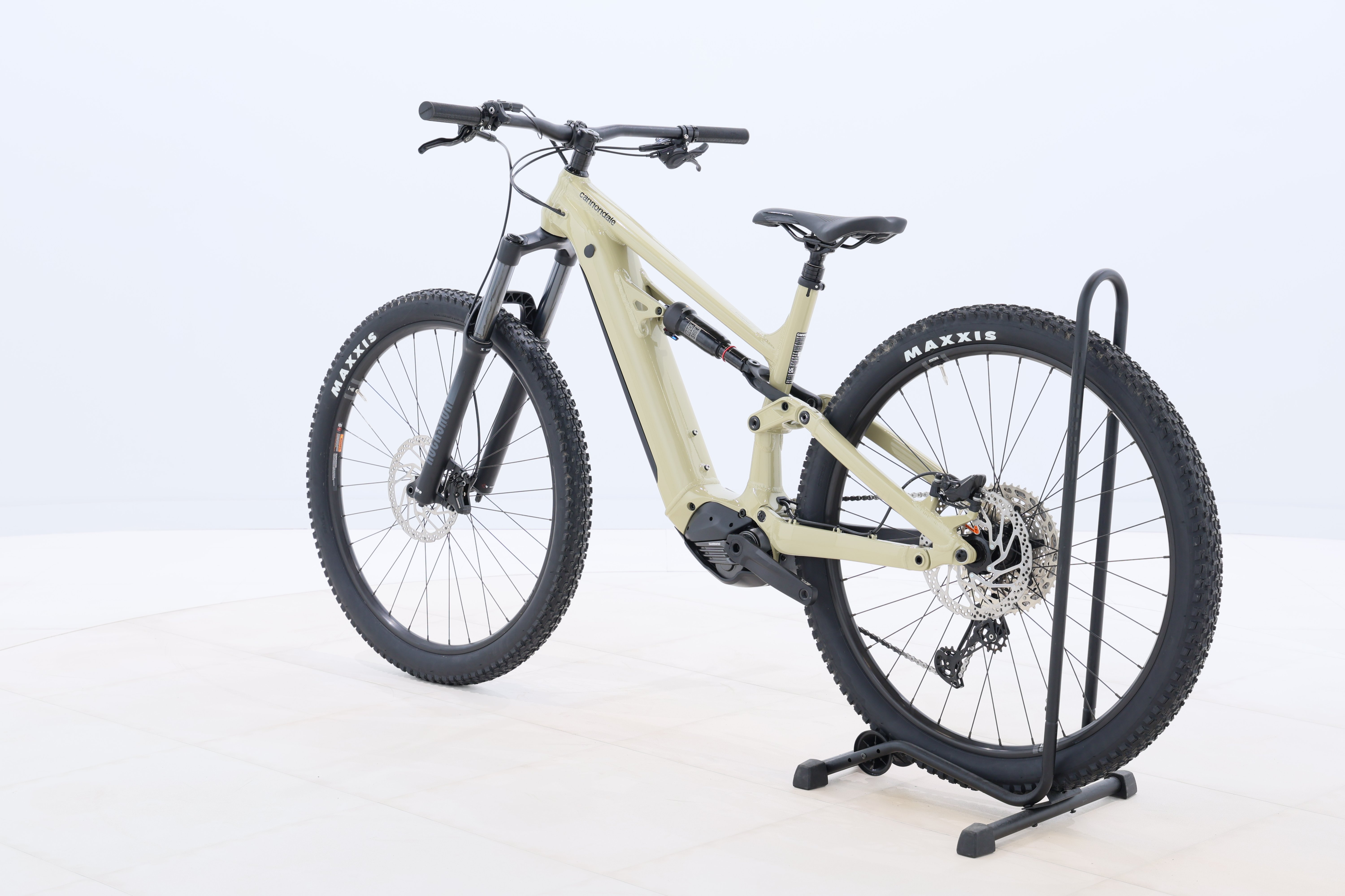 7bac3f78-127b-43d7-9a6e-252222758523