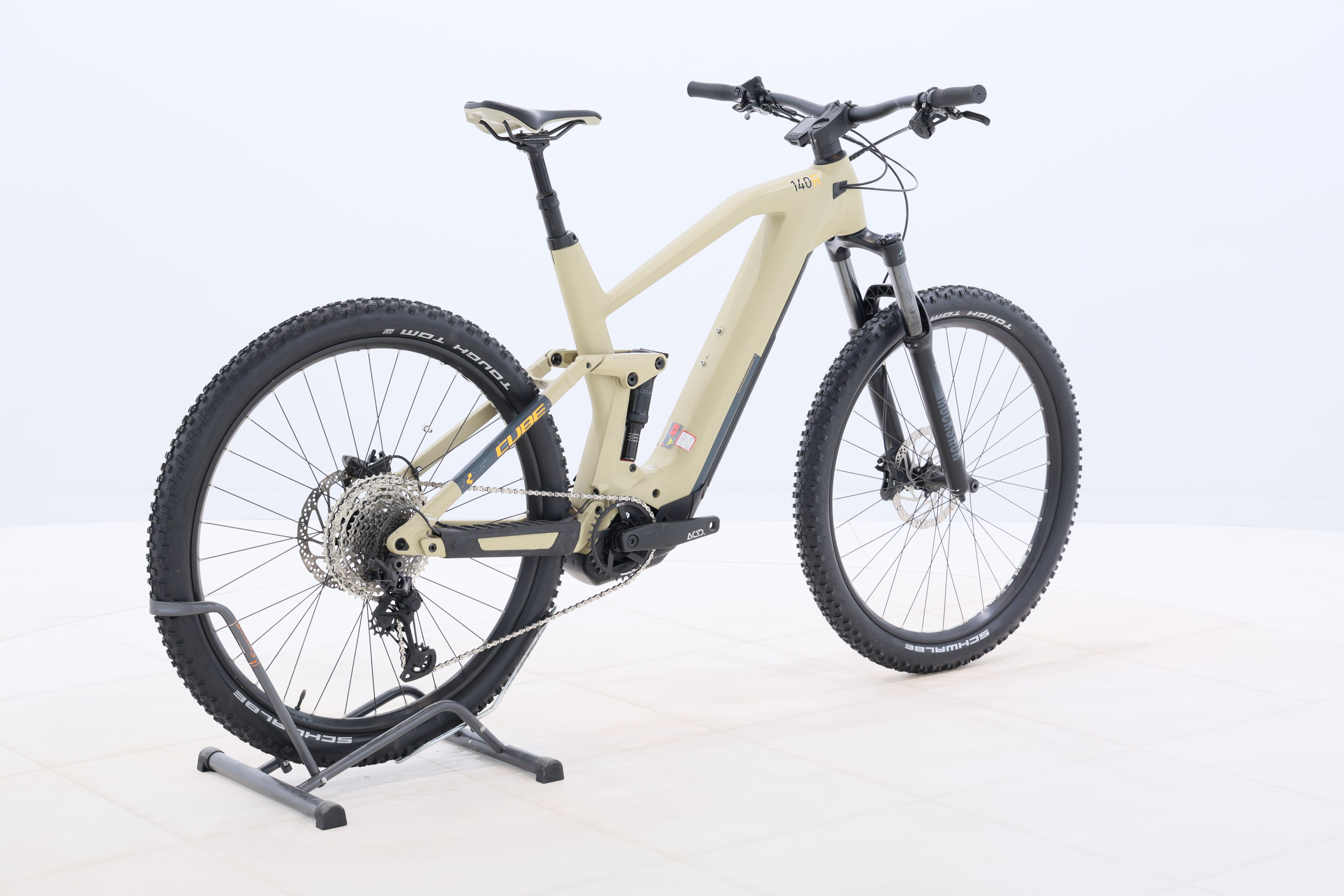 5f04b016-ba8d-4b0c-9fd6-328f7b9c2637