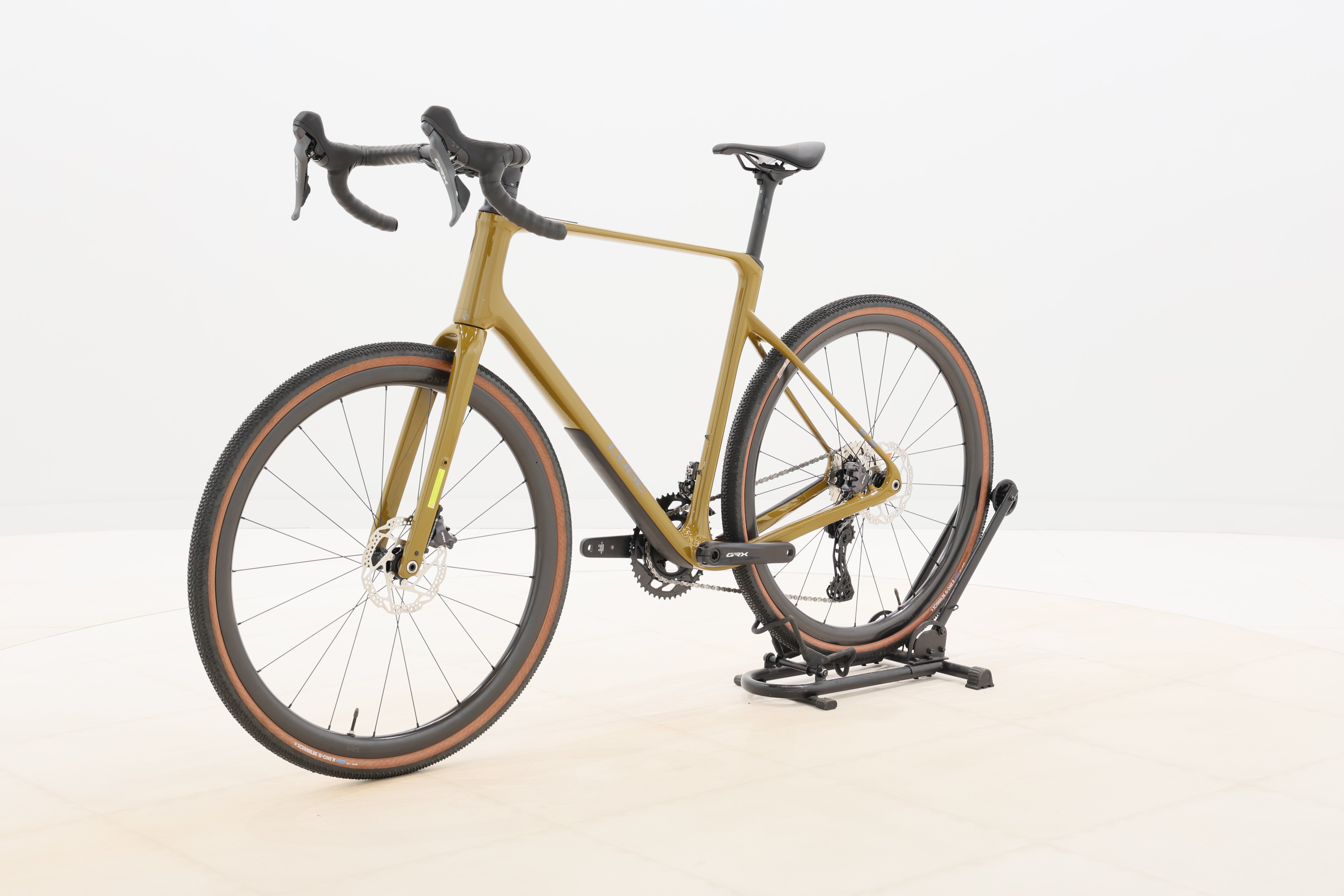 ee8a193f-c23a-4011-ba15-afbcfed7737e