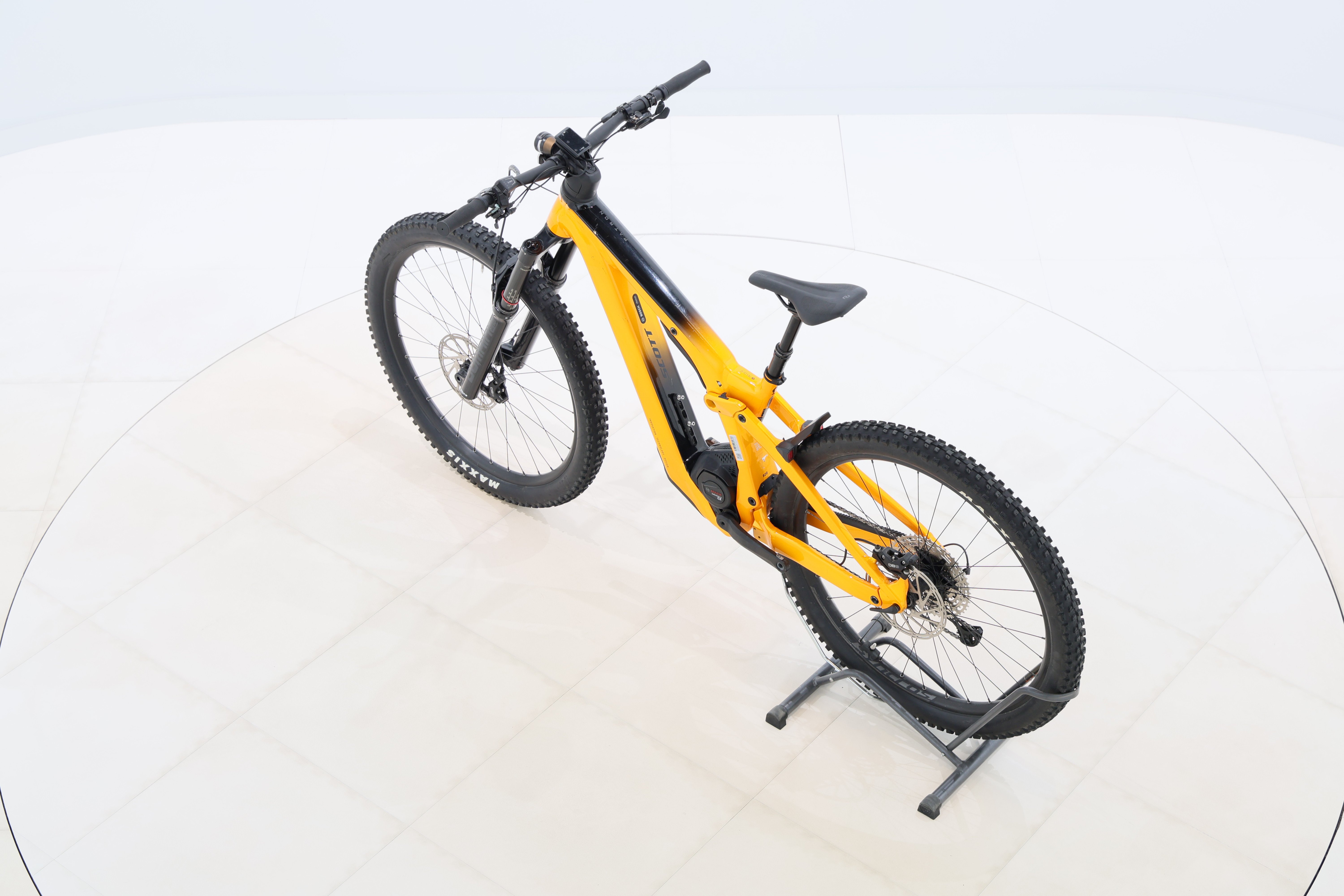 d74ee1d4-bac2-418e-85a6-e802173c5a09