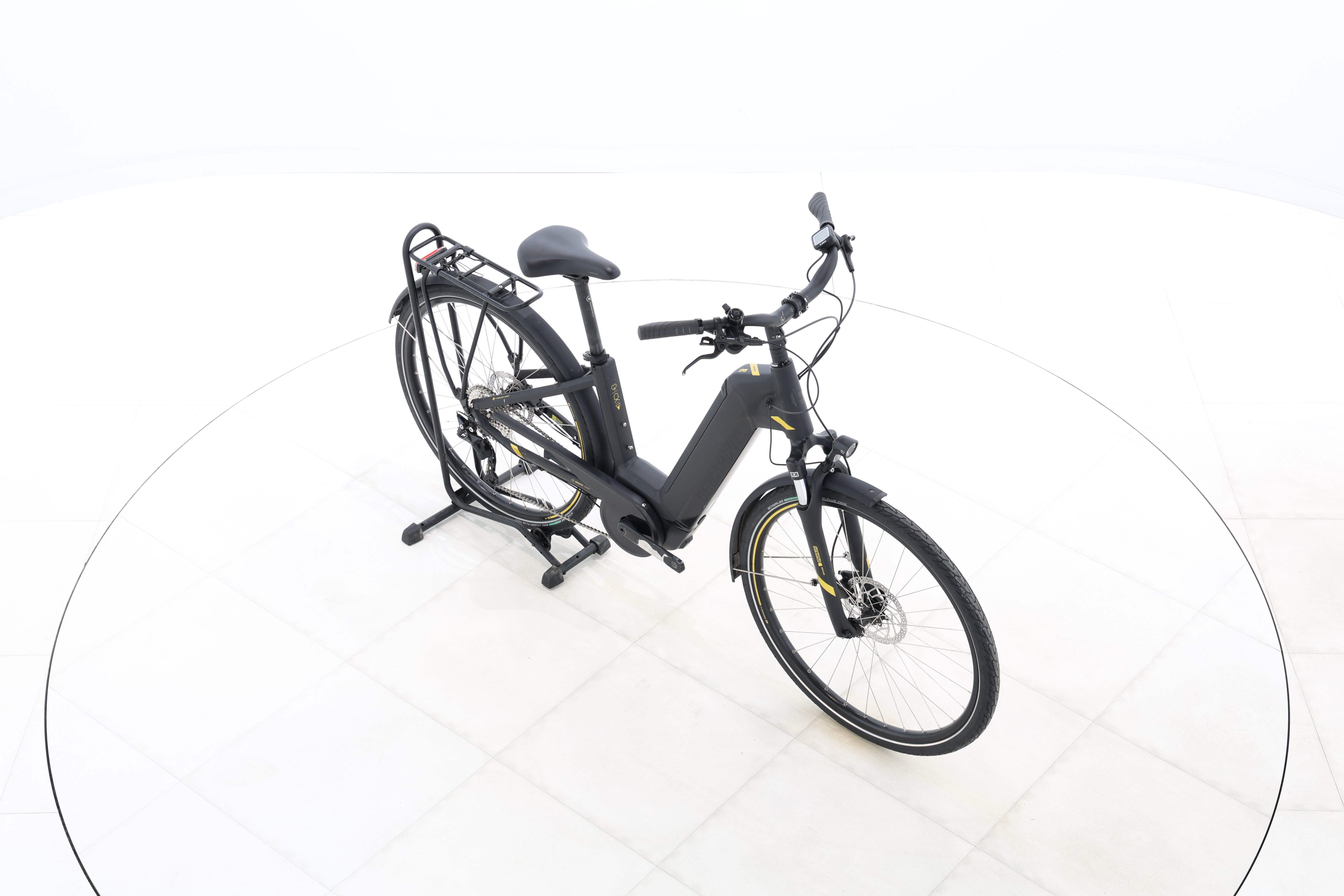 013f7ffb-691d-496a-a0b8-a4807f4704fc