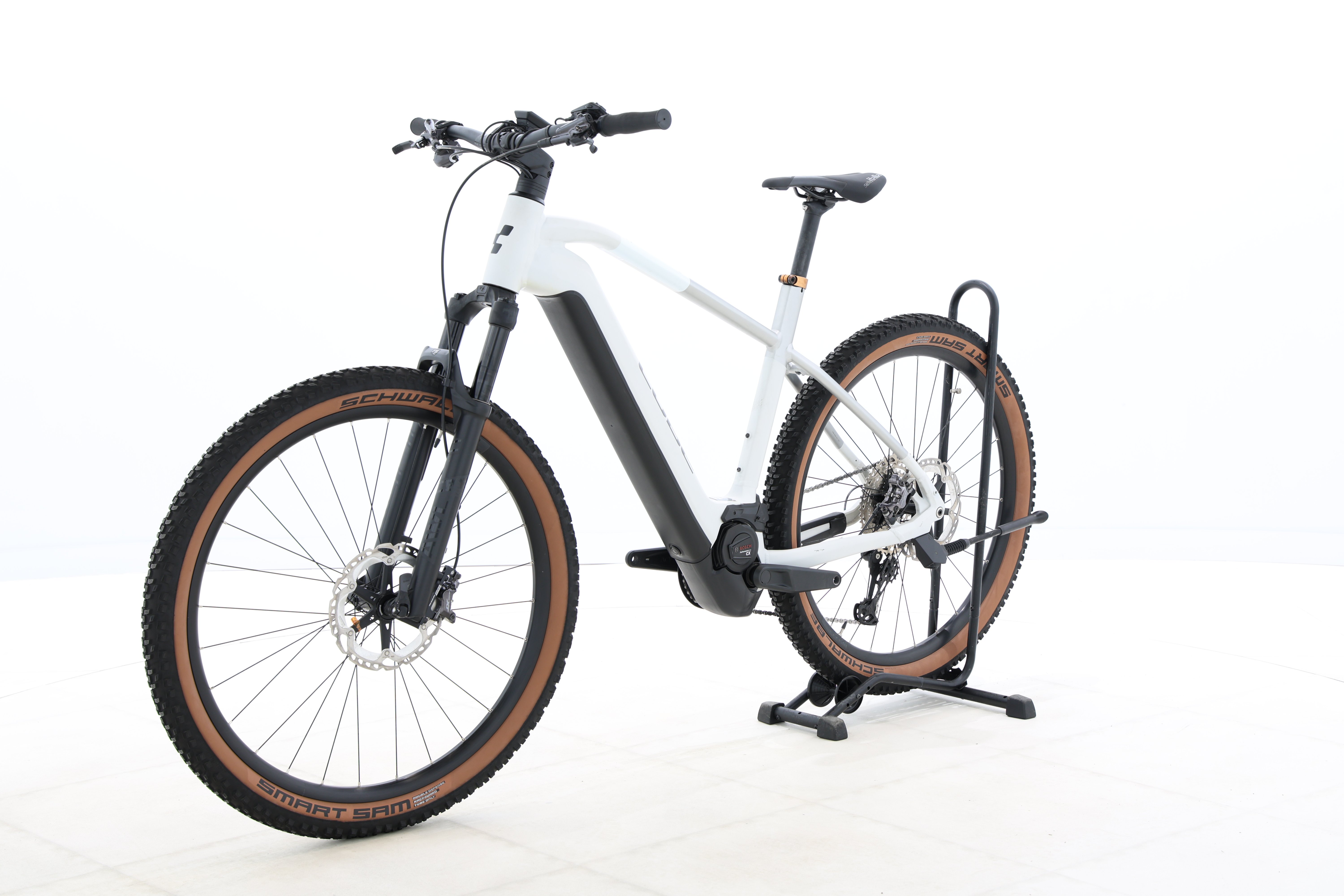 4d16034e-845b-4464-9ac8-71386a934845