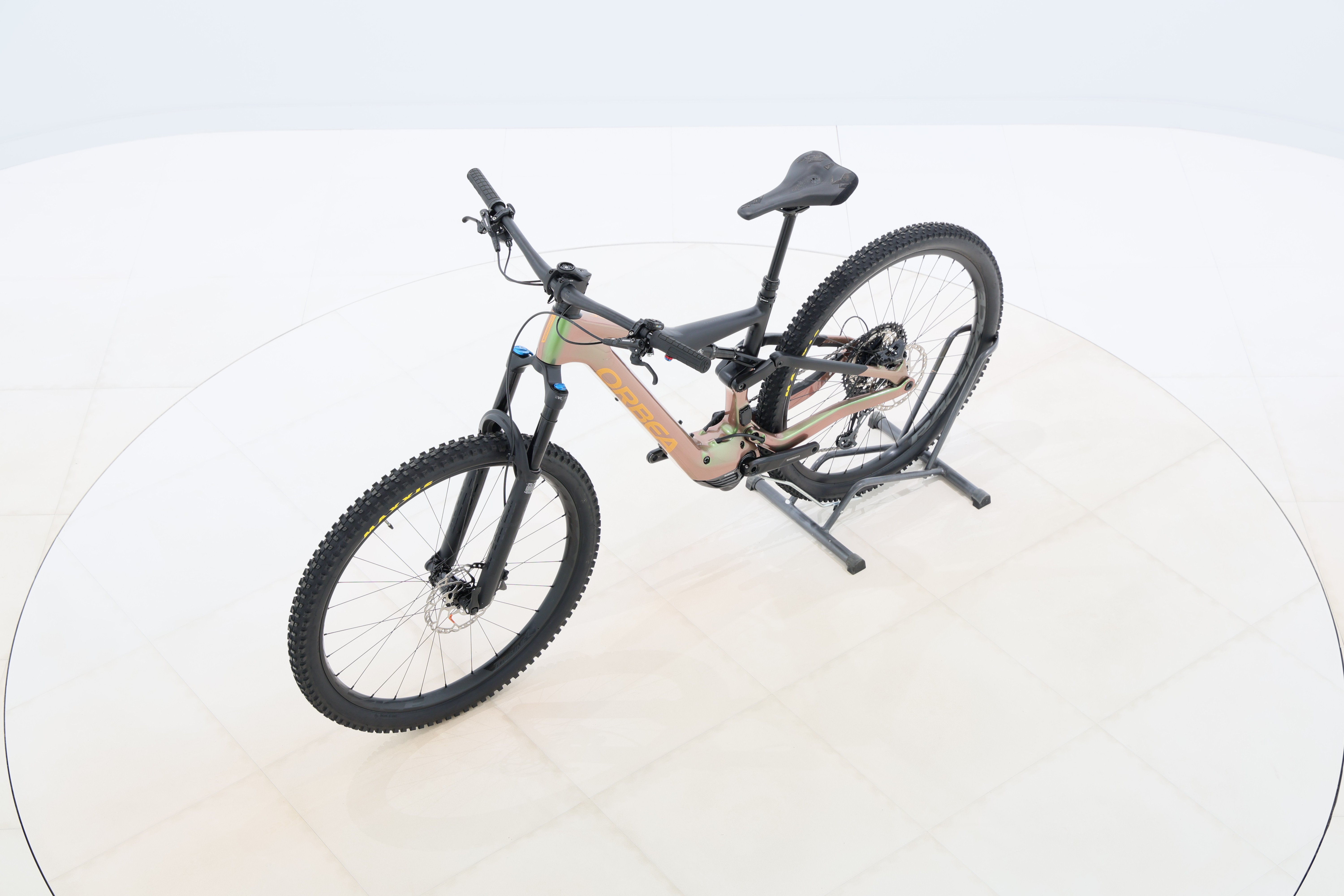 b11b7d04-73f1-457d-a88c-9c94383d6c66