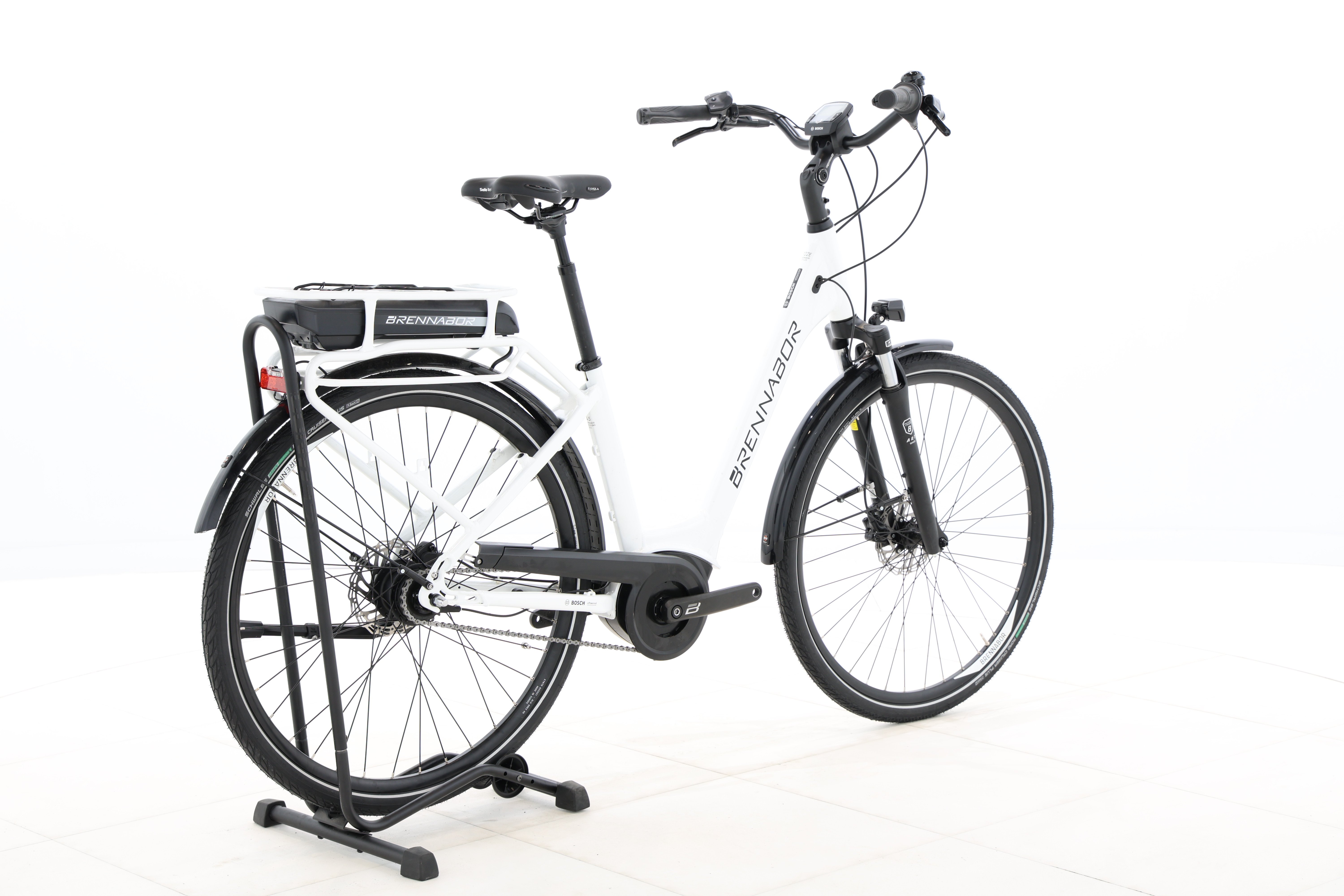 f2c8c758-381b-4567-96a9-2cbd3b224b8c