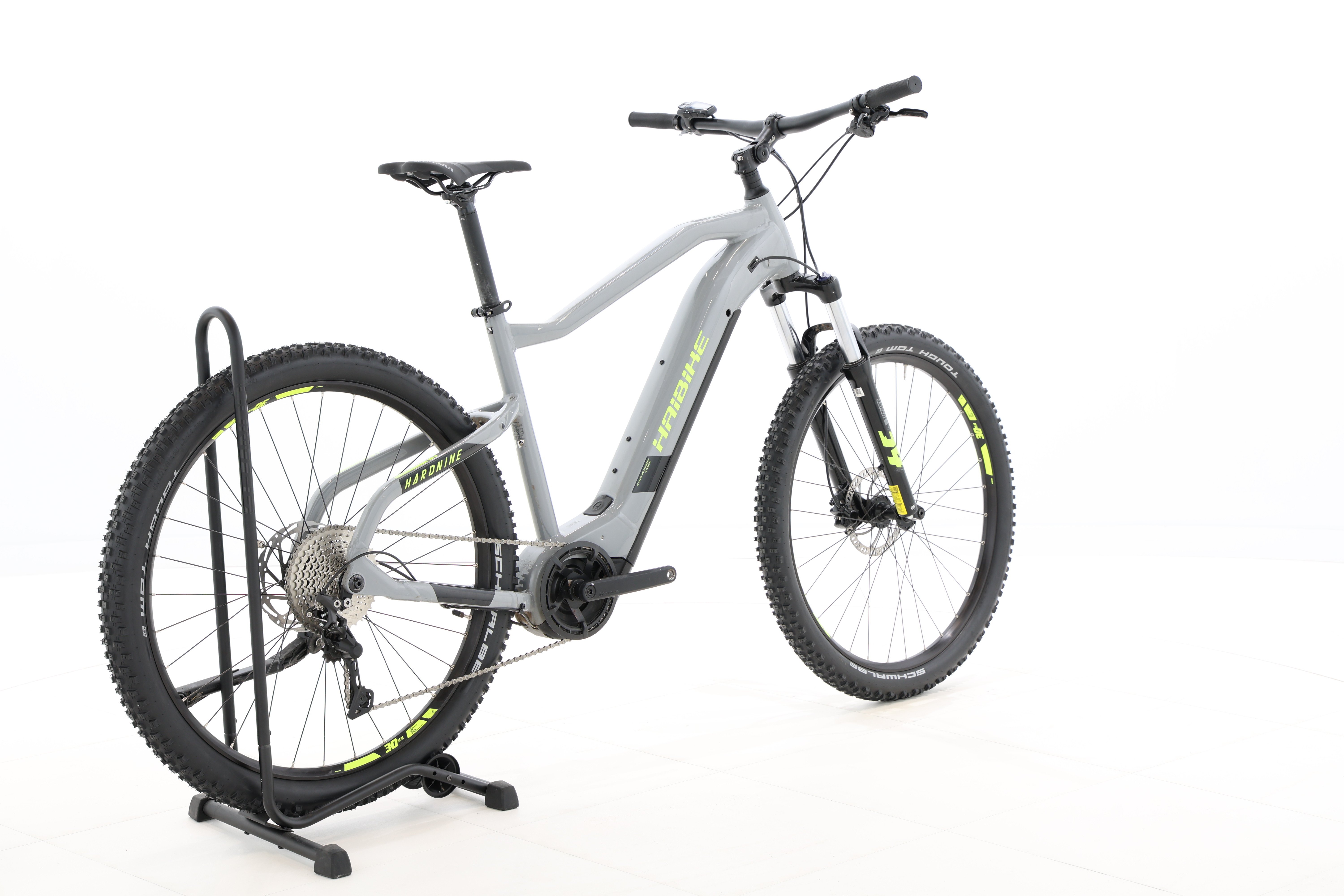 a77402ef-9272-4240-88c6-ba4844396fb2