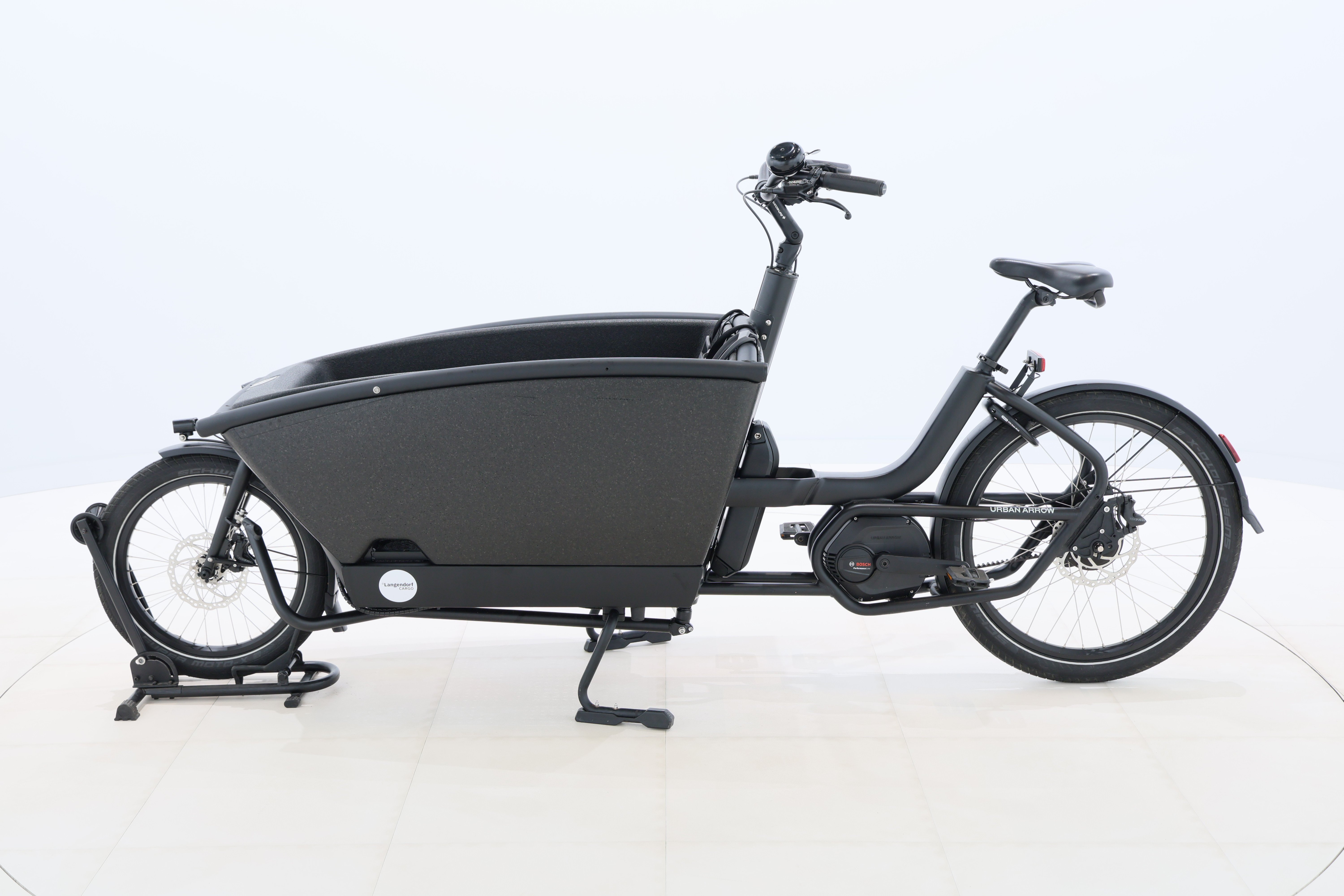 aaa0fd5d-1158-4d45-b5c9-5d9b410cff1b