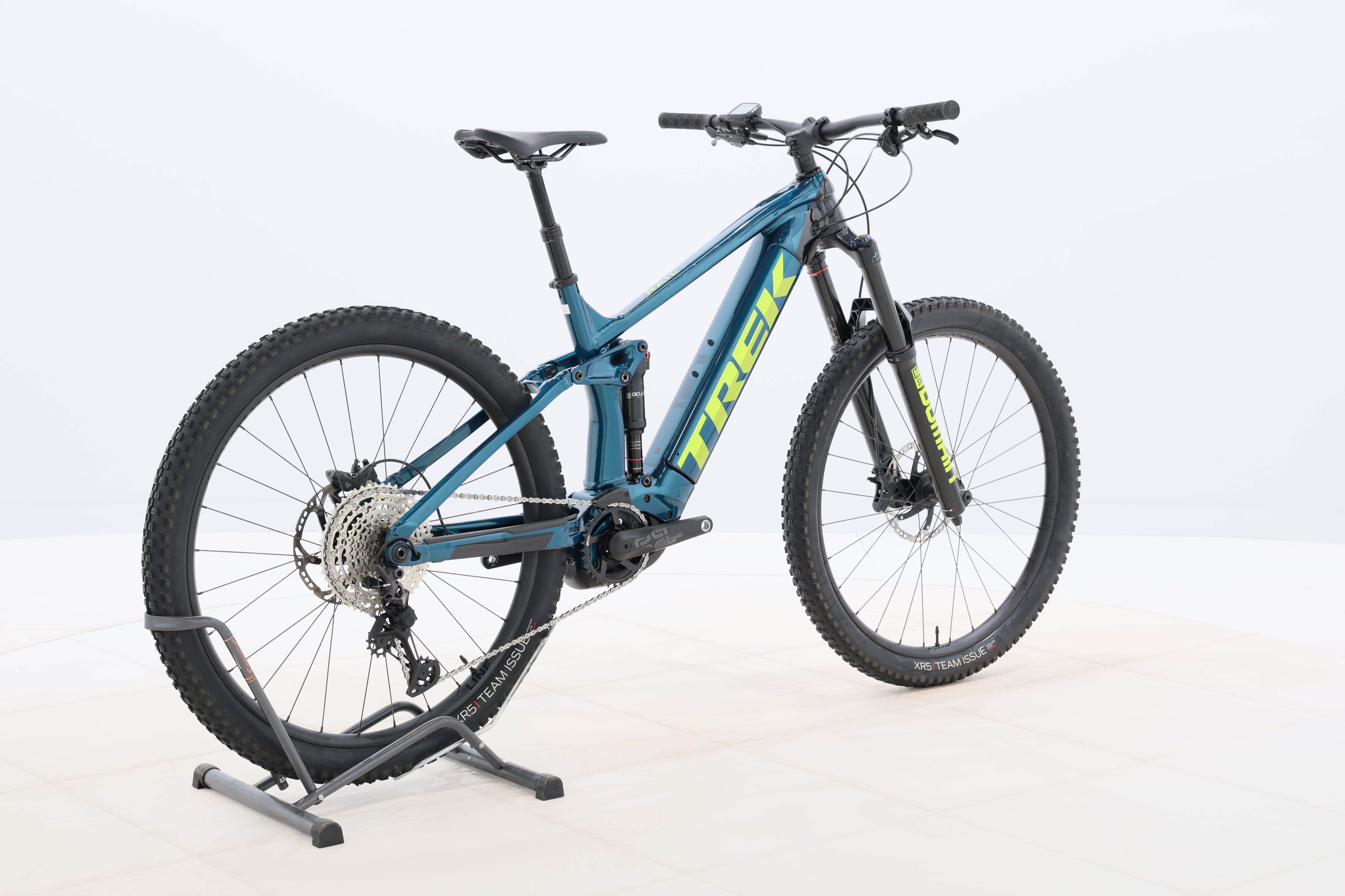 94fe6e9c-357c-4112-ae75-d6edf11ff04d