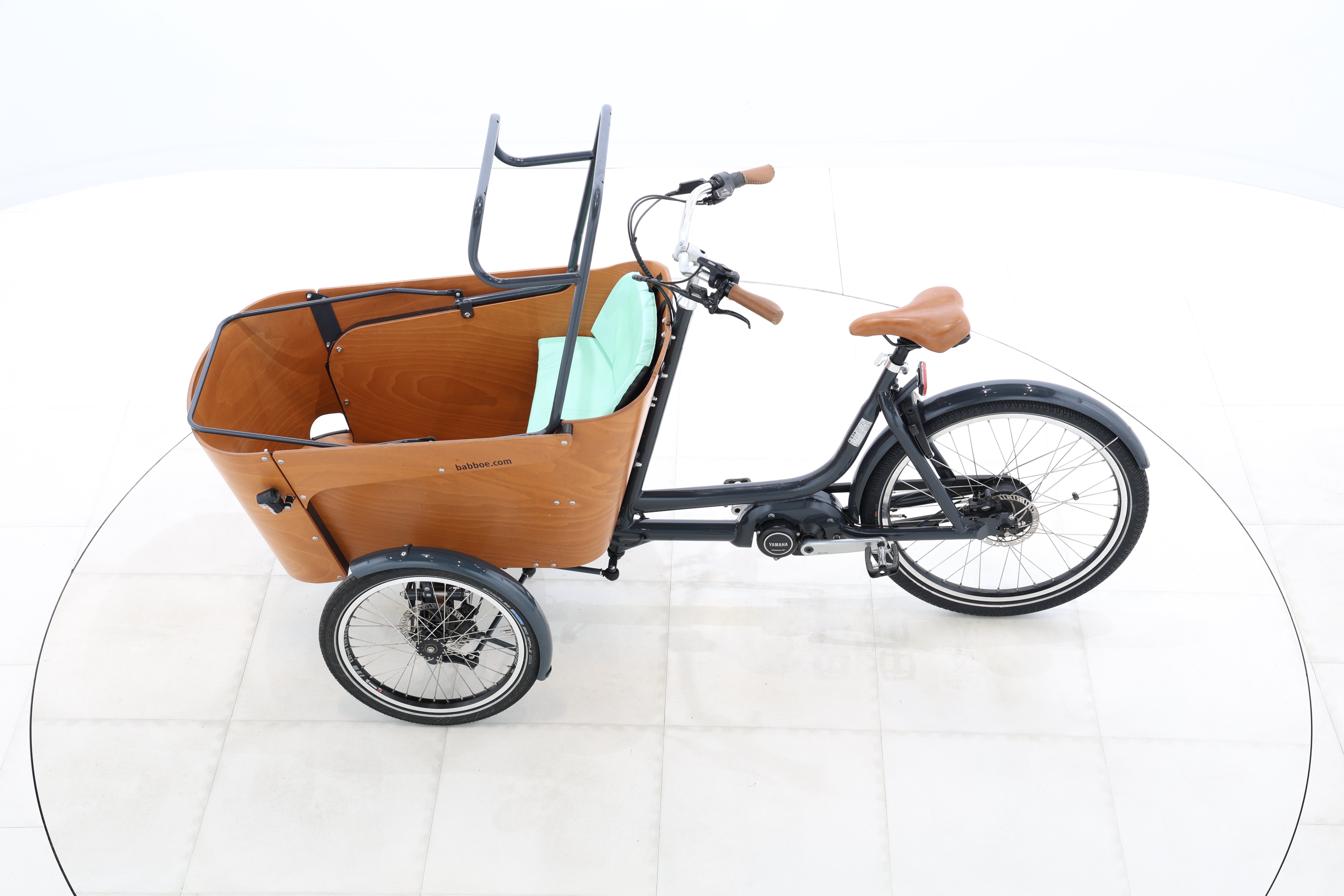 ceac76d3-e67f-4409-a3c7-d27b26780bff