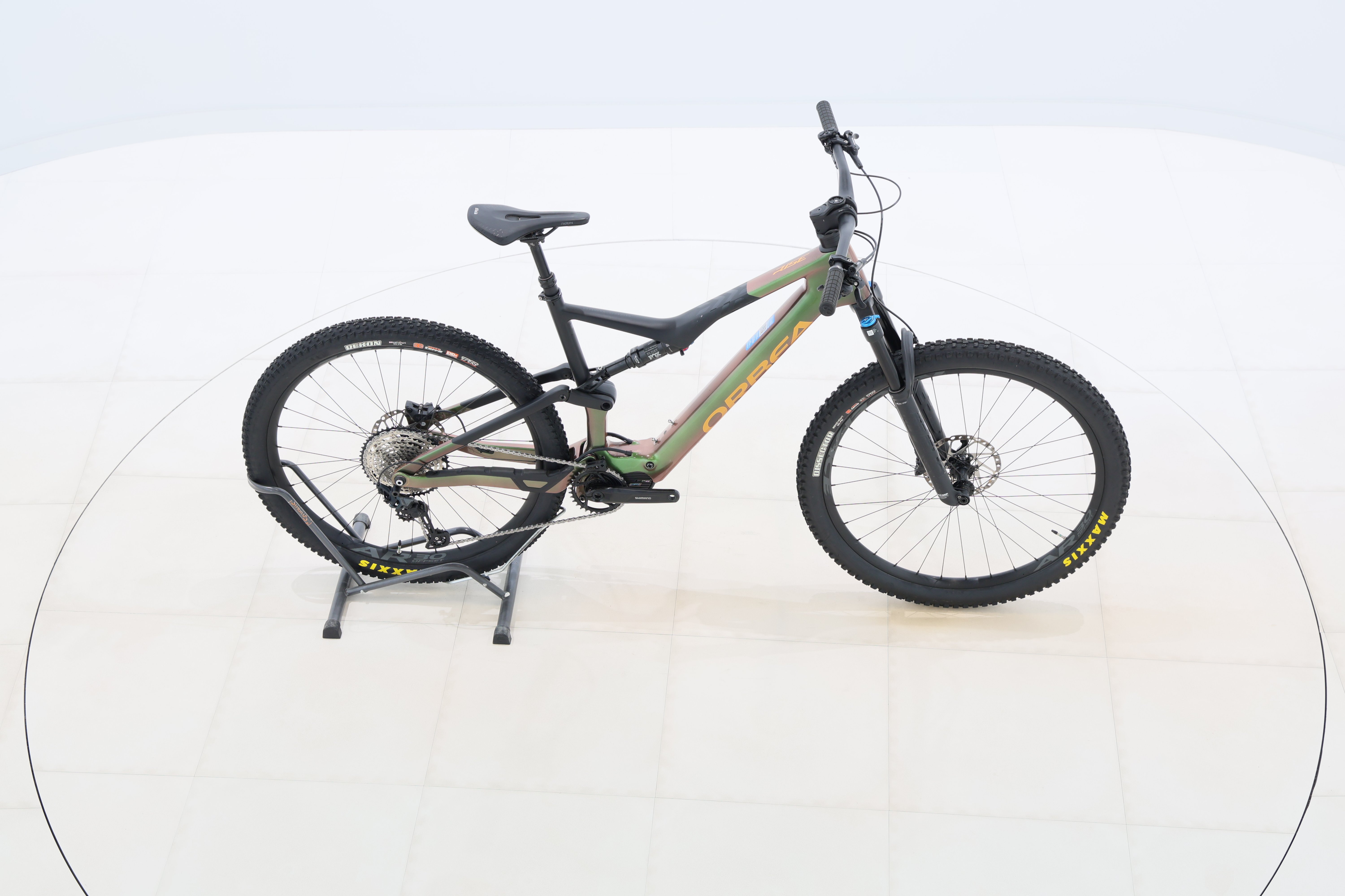 ea645c81-3db9-4020-9f23-d8bad5c9a1ec