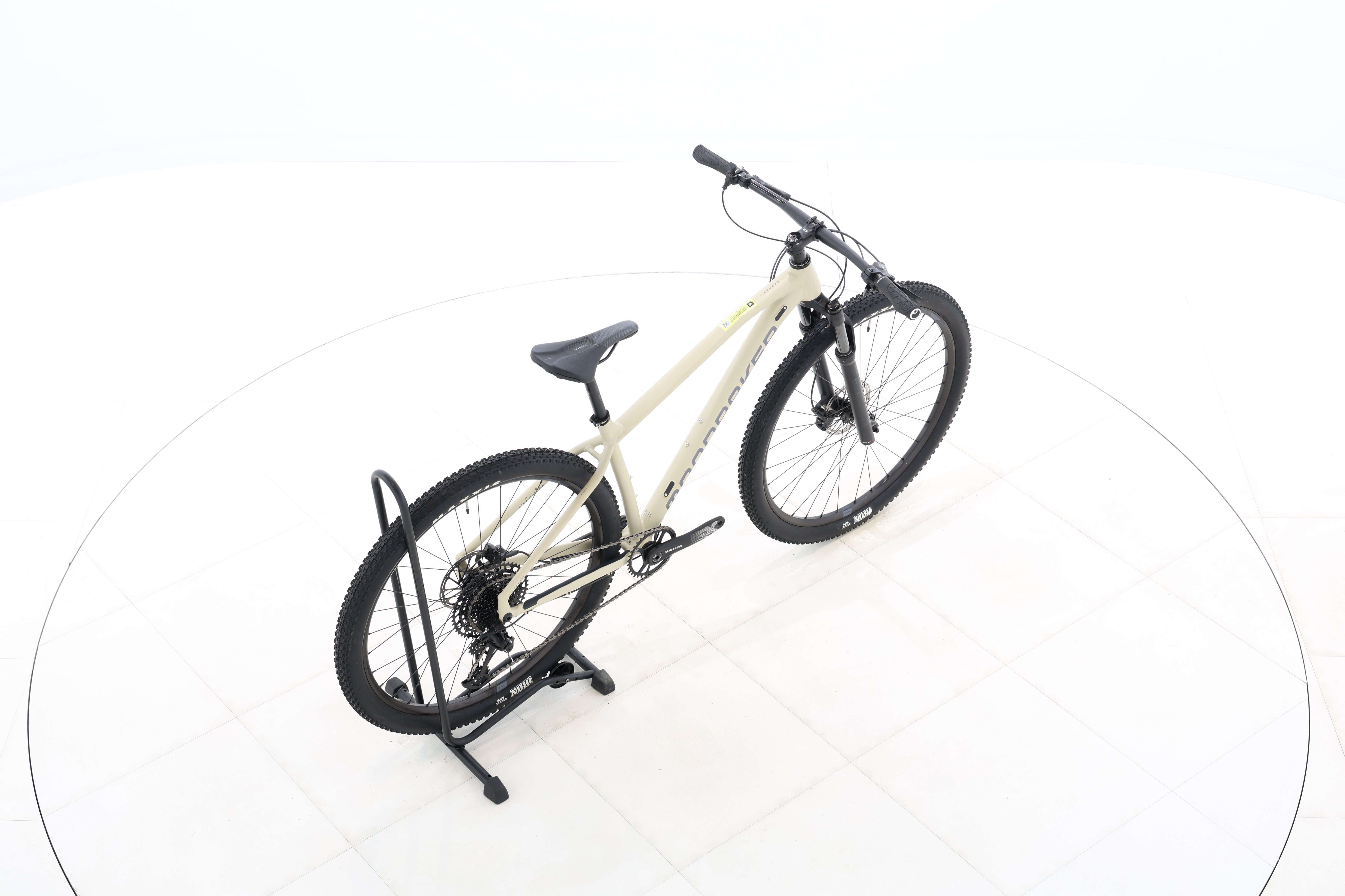 83e5cff6-c3ad-4136-985f-c0f125796ee9