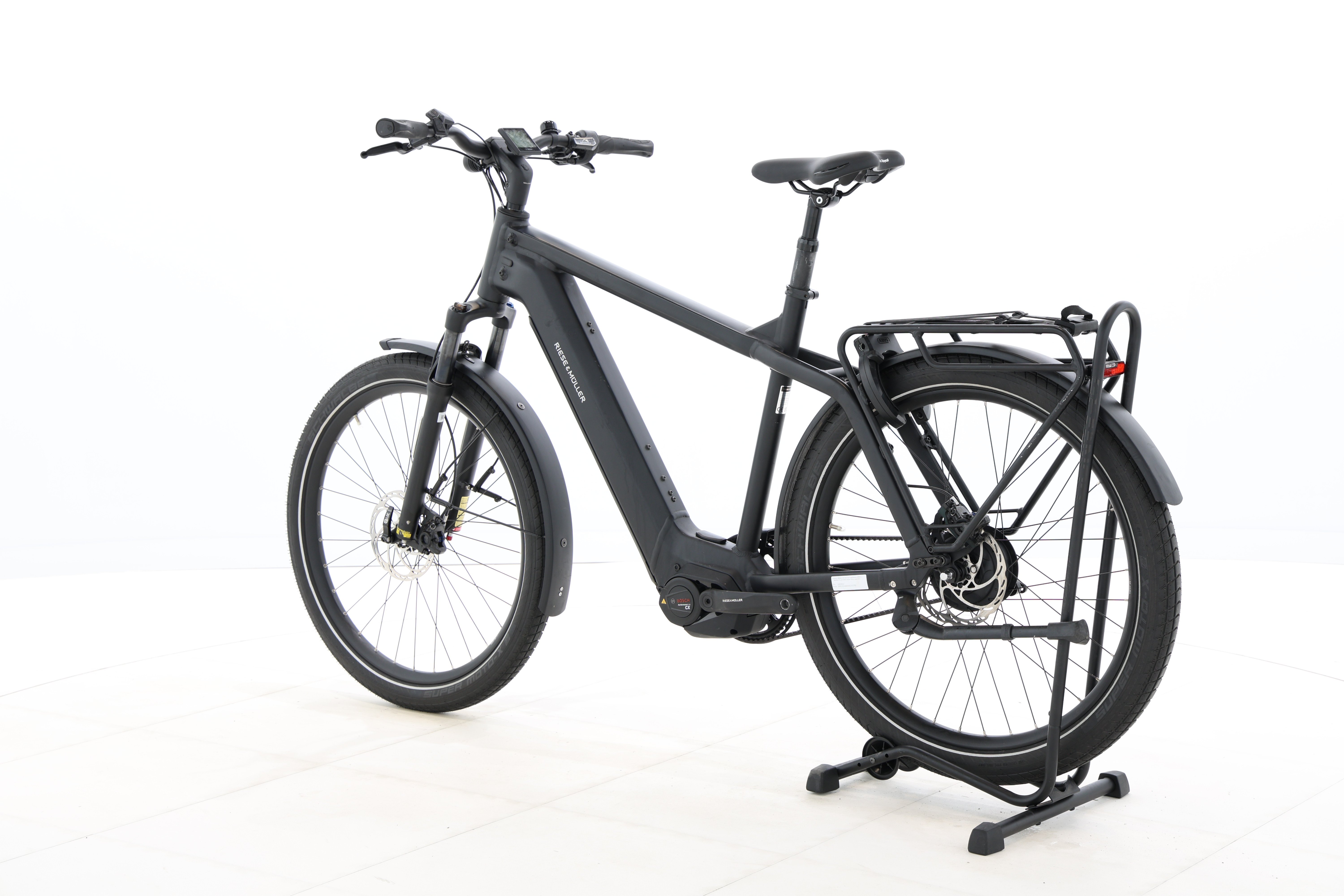 0121ab33-0042-4bf5-baa0-bf0d43af4fd9