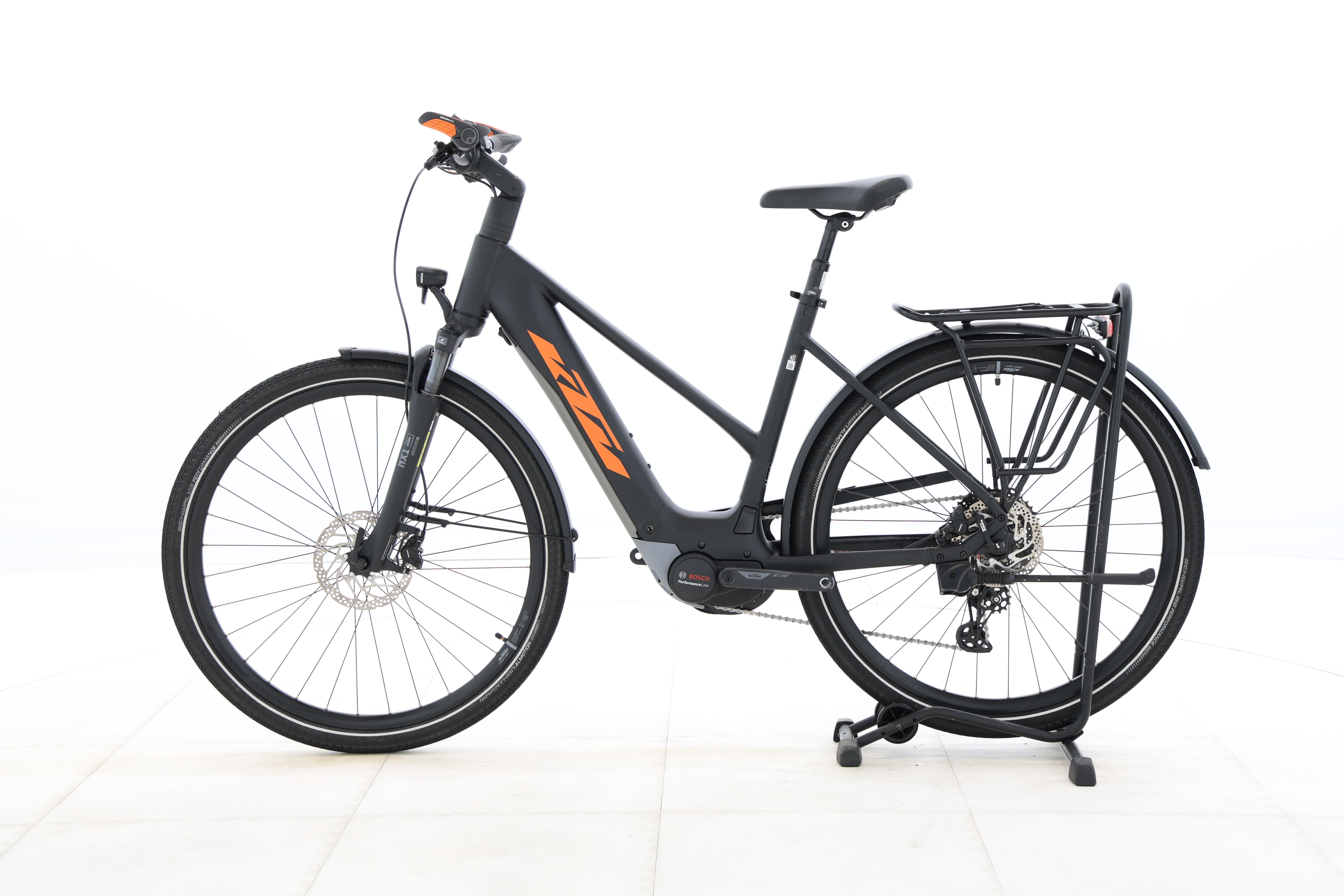 378c981b-d5d0-4d1f-b6c1-2ae380e8747c