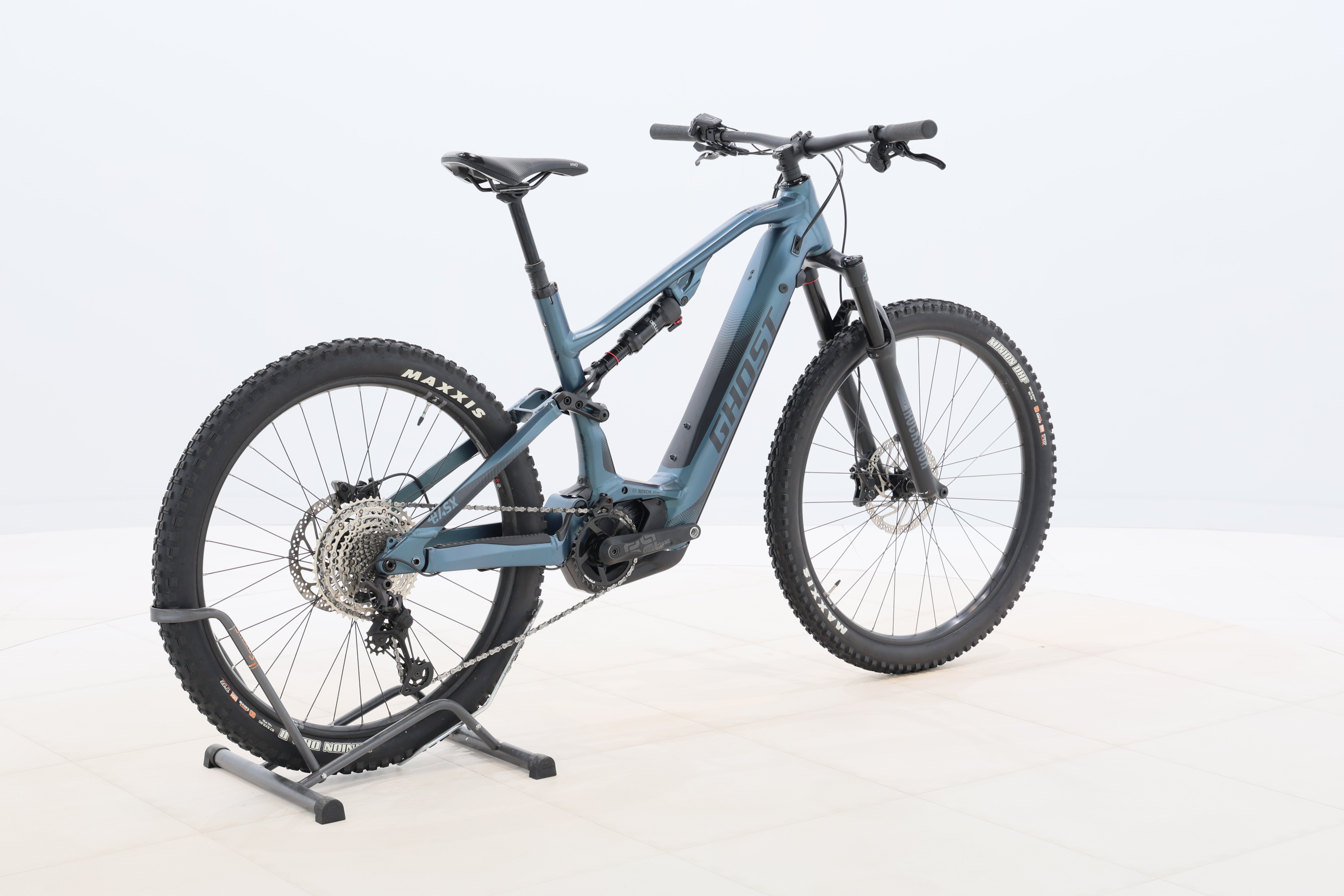 3faab9b5-99ff-4ad8-b25d-ea859a4908ec