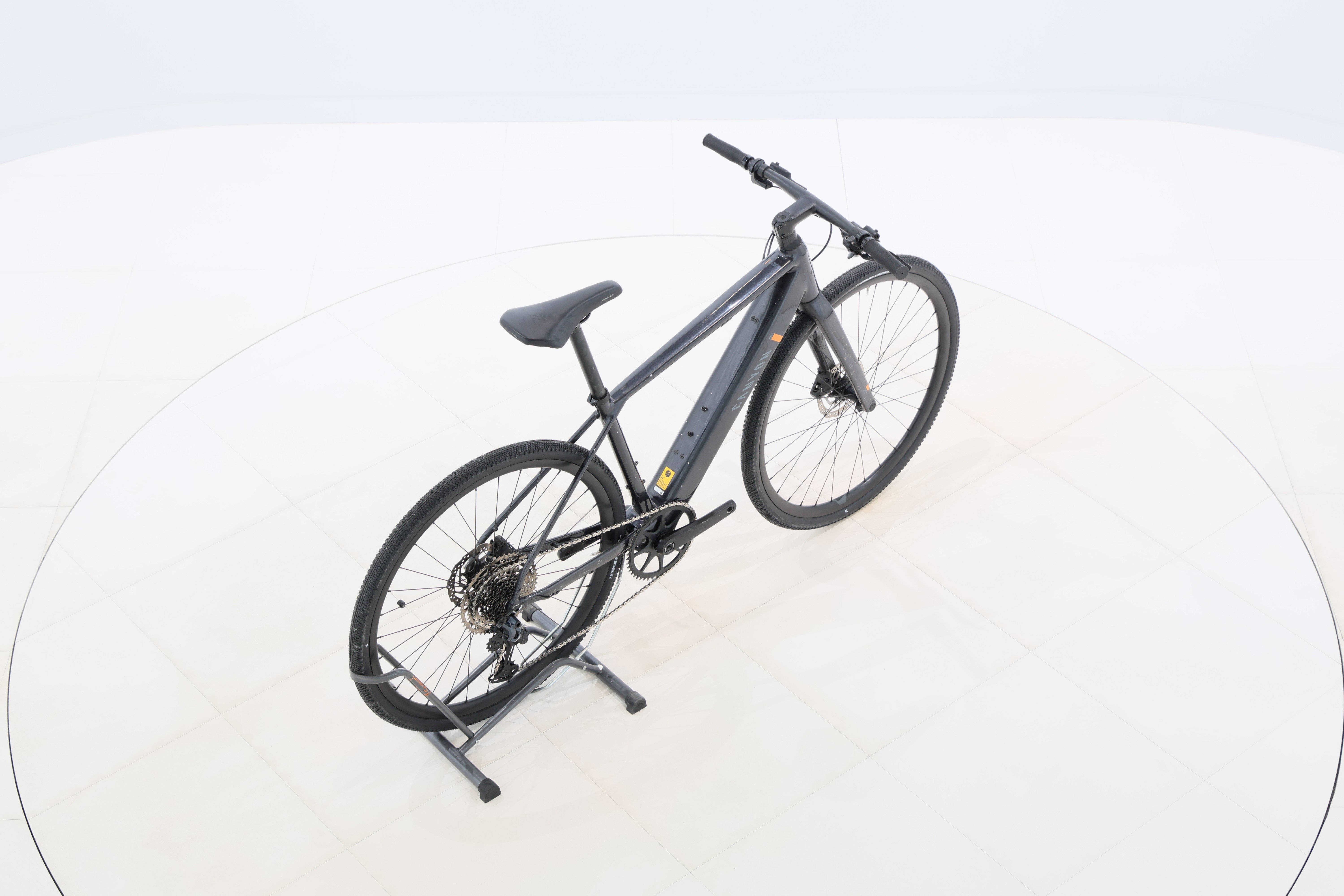 779bff01-3deb-474f-a377-a70888a3f1fb