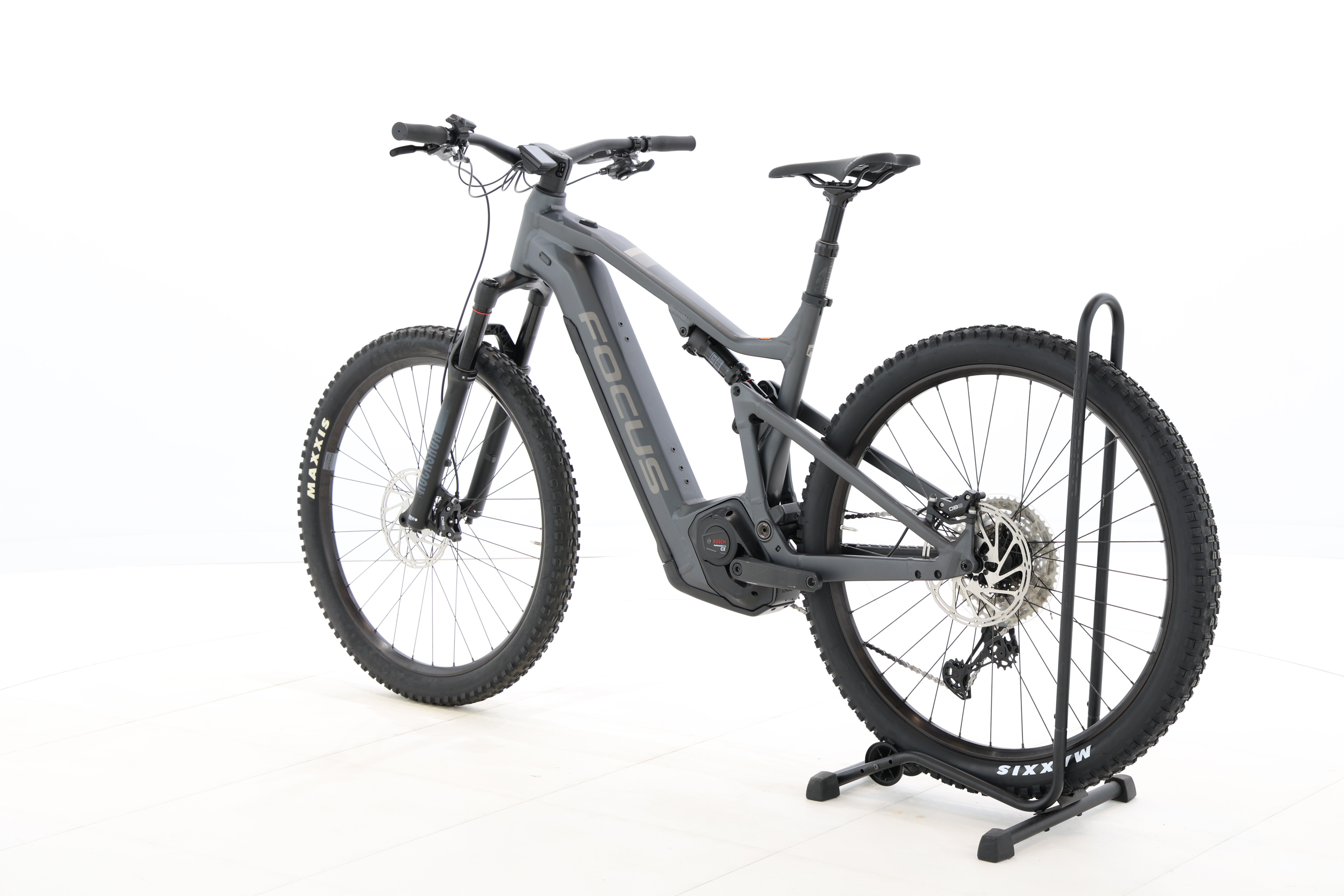 84d9cdd3-f045-4aaf-aabb-e708d56ff699