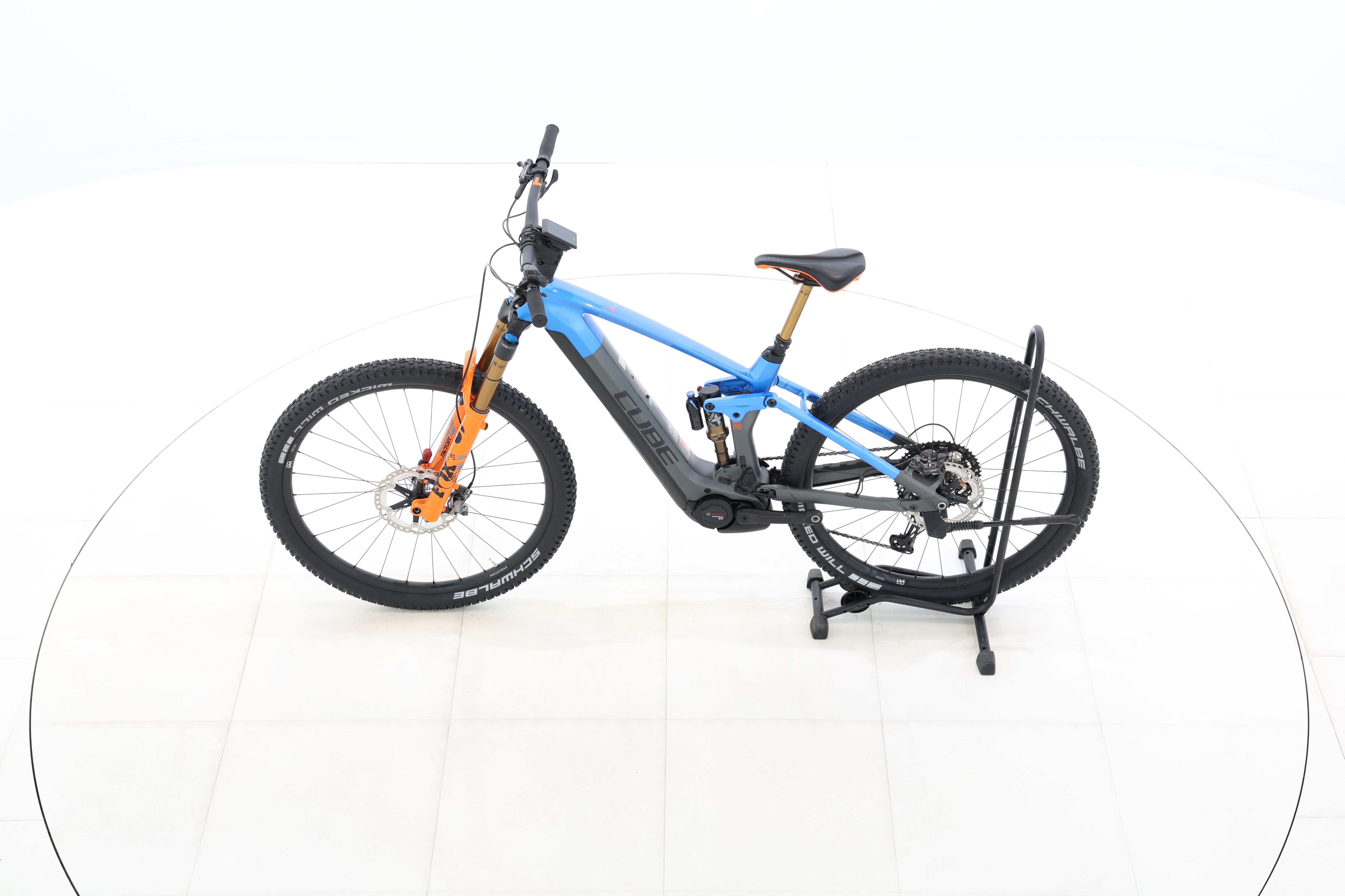 a9becfa7-e7ea-4280-8435-2f9e886a4675