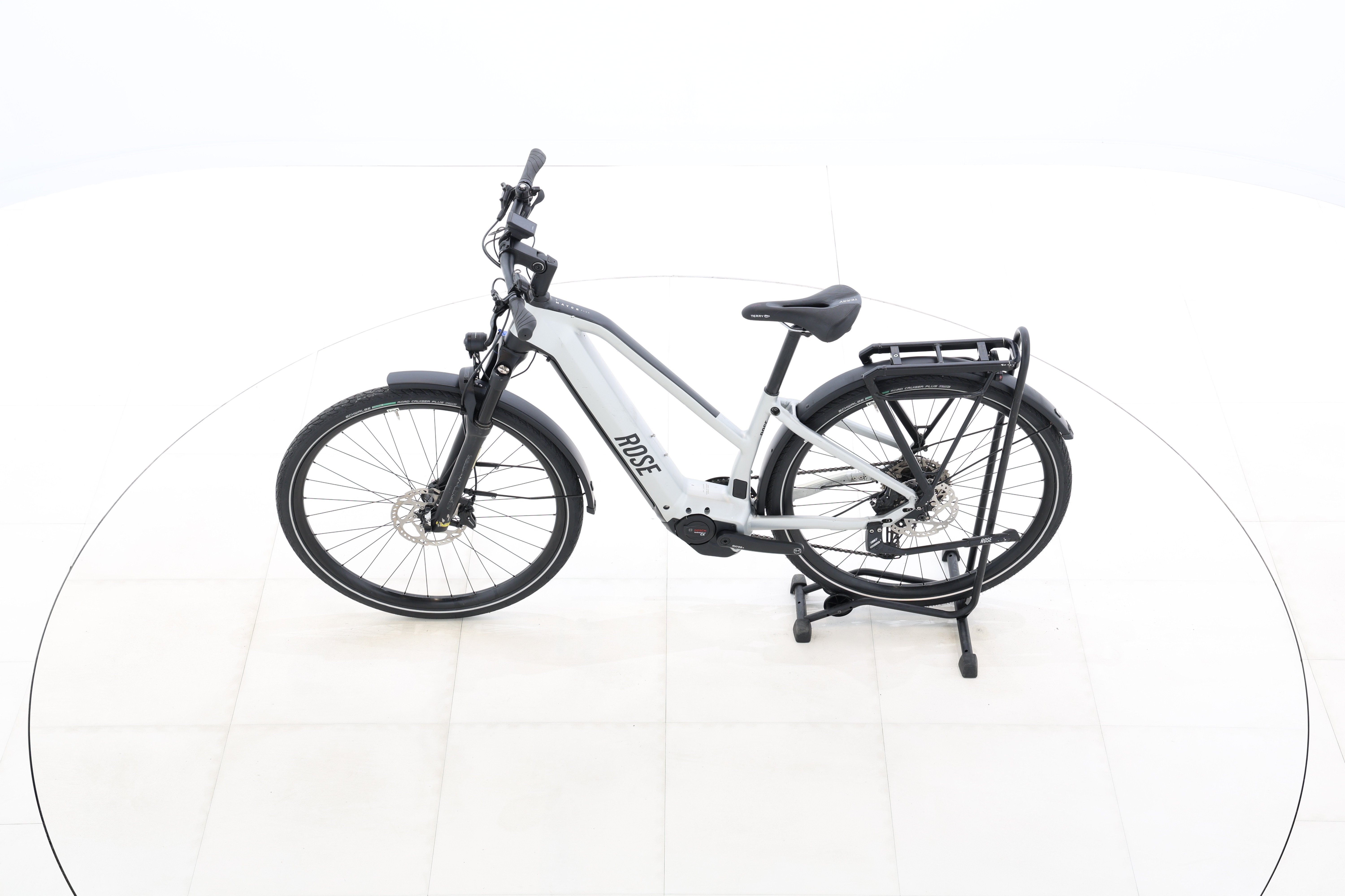 e6674589-98b0-415d-8ace-e10e56c81b9b