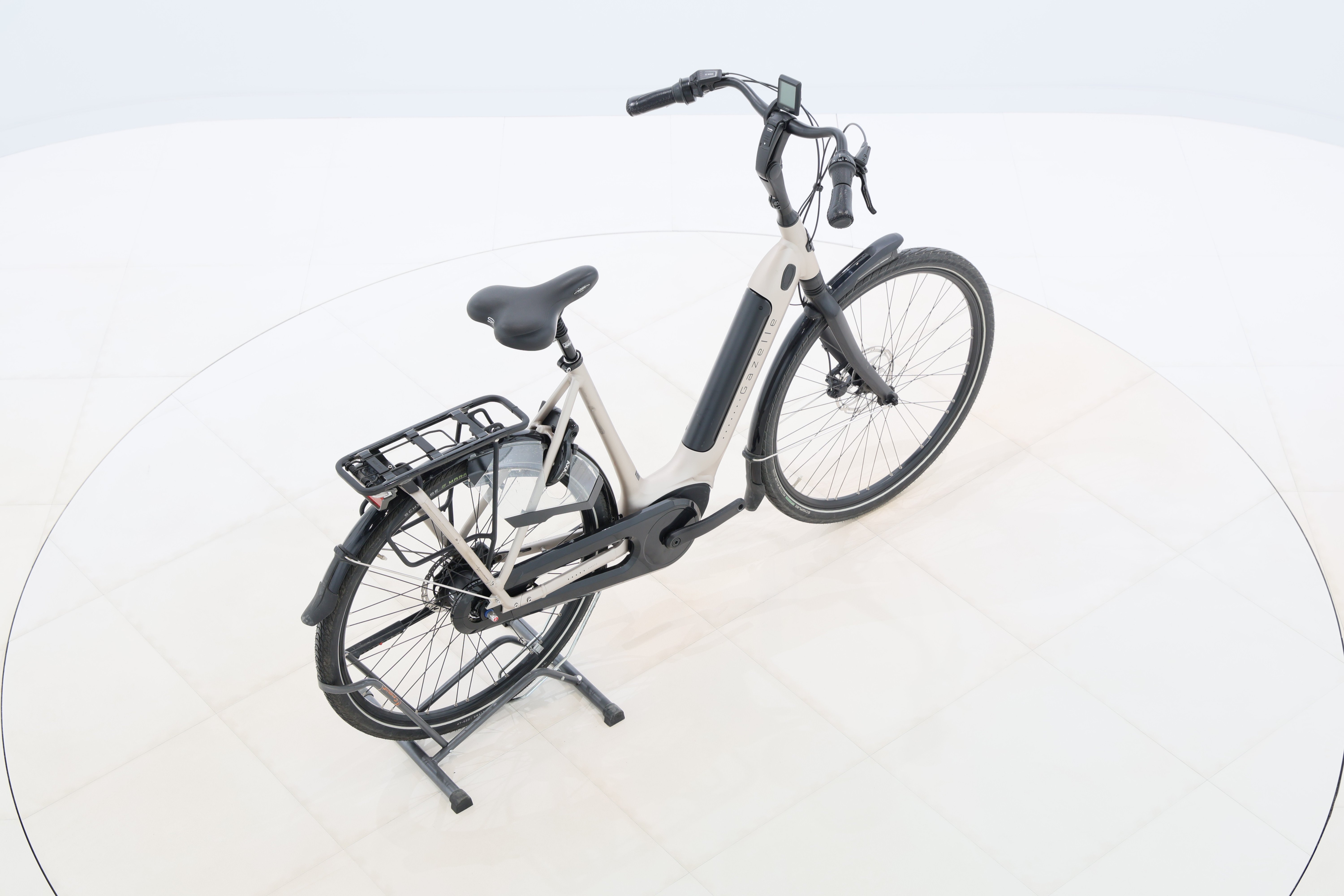 8ced20e8-a9ad-4c9e-bba4-2017963fc40e