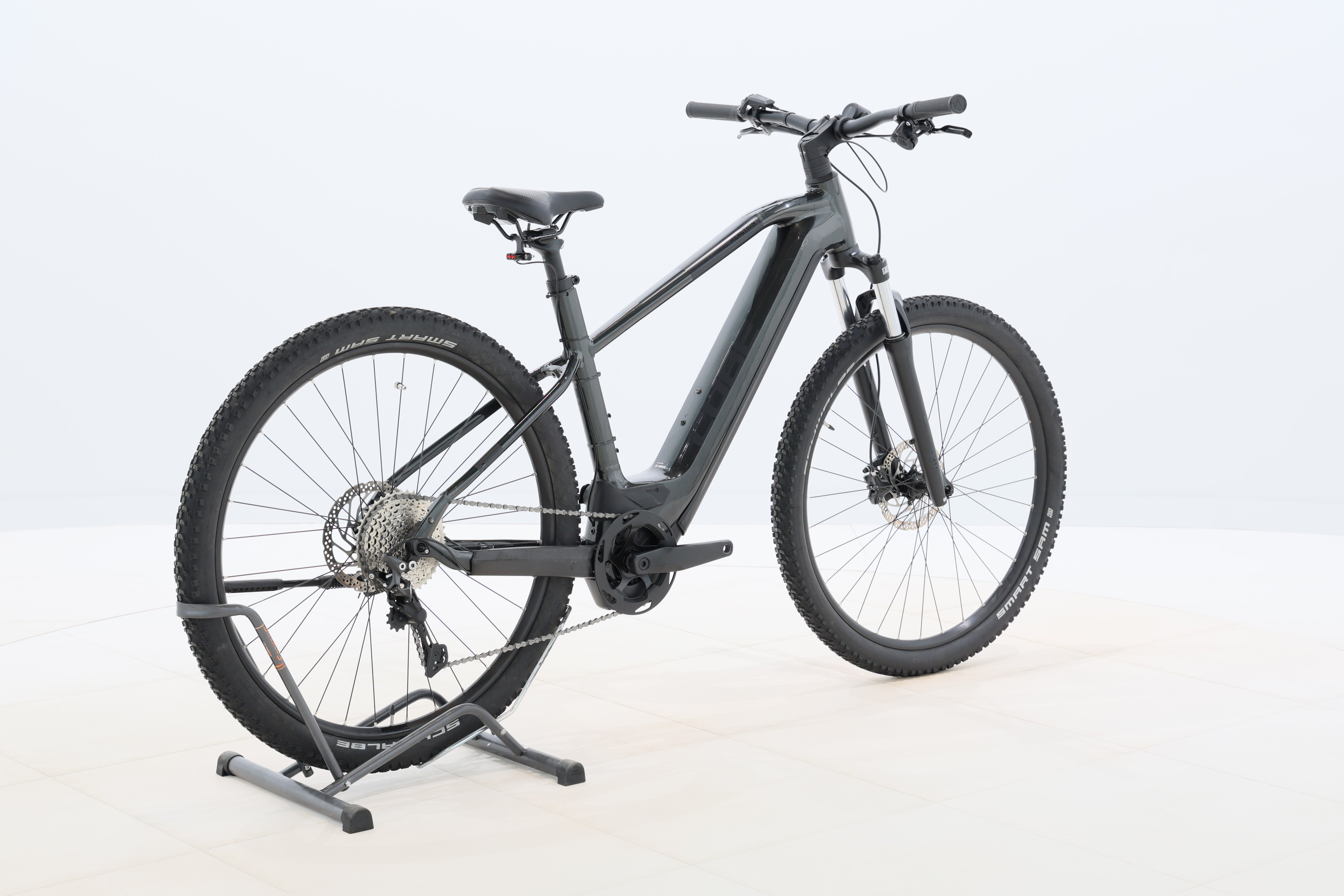 5ef0a3ab-9a81-4ddf-aea1-29f31ef21da6