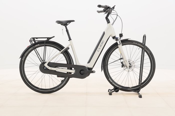 Cube SUPREME RT HYBRID EXC 625 2024