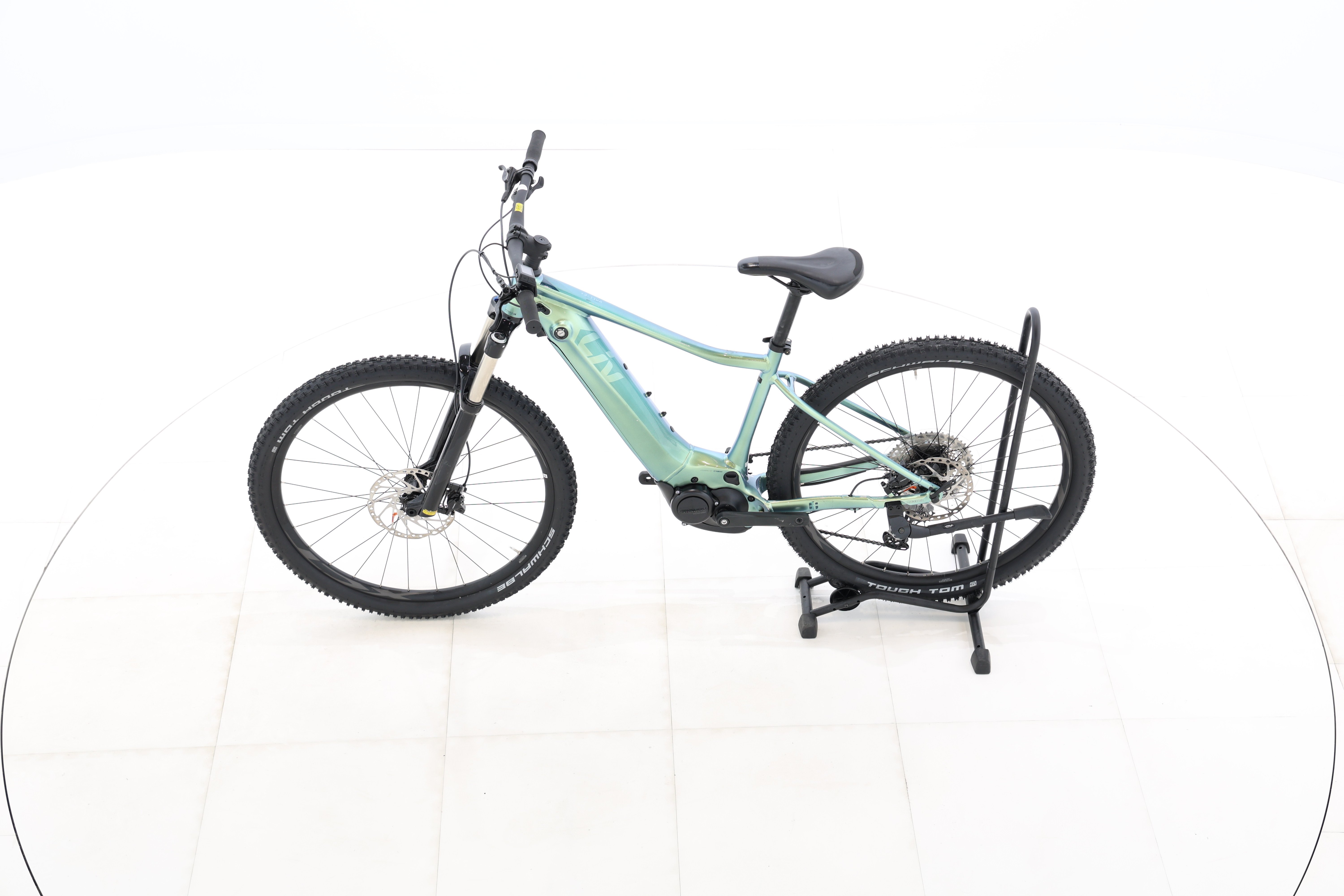 a092d889-0d85-45f8-b347-06215bf9754a